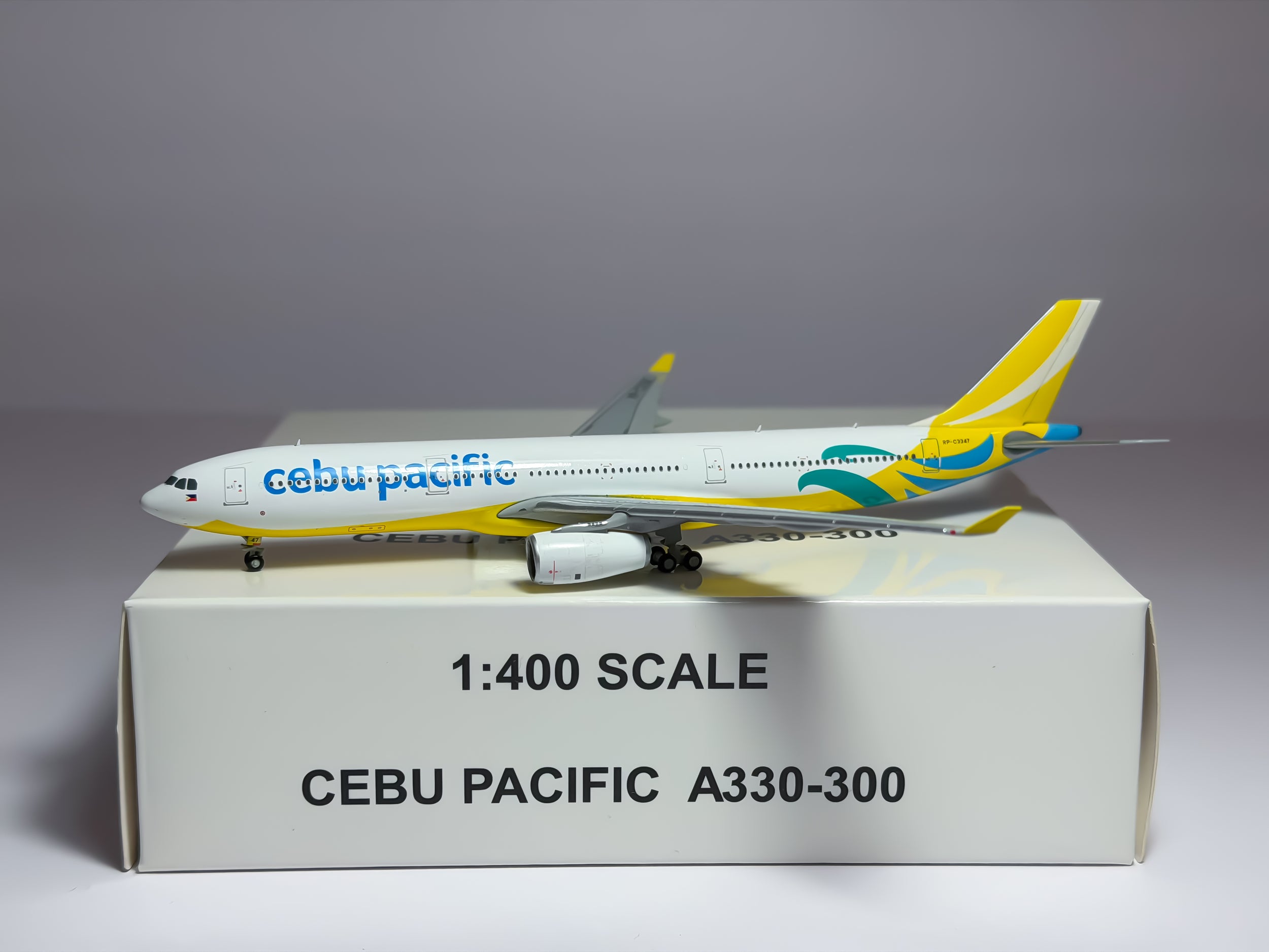 Cebu Pacific Airbus A330-300 1:400 Gemini Jets RP-C3347 (GJCEB4A33)