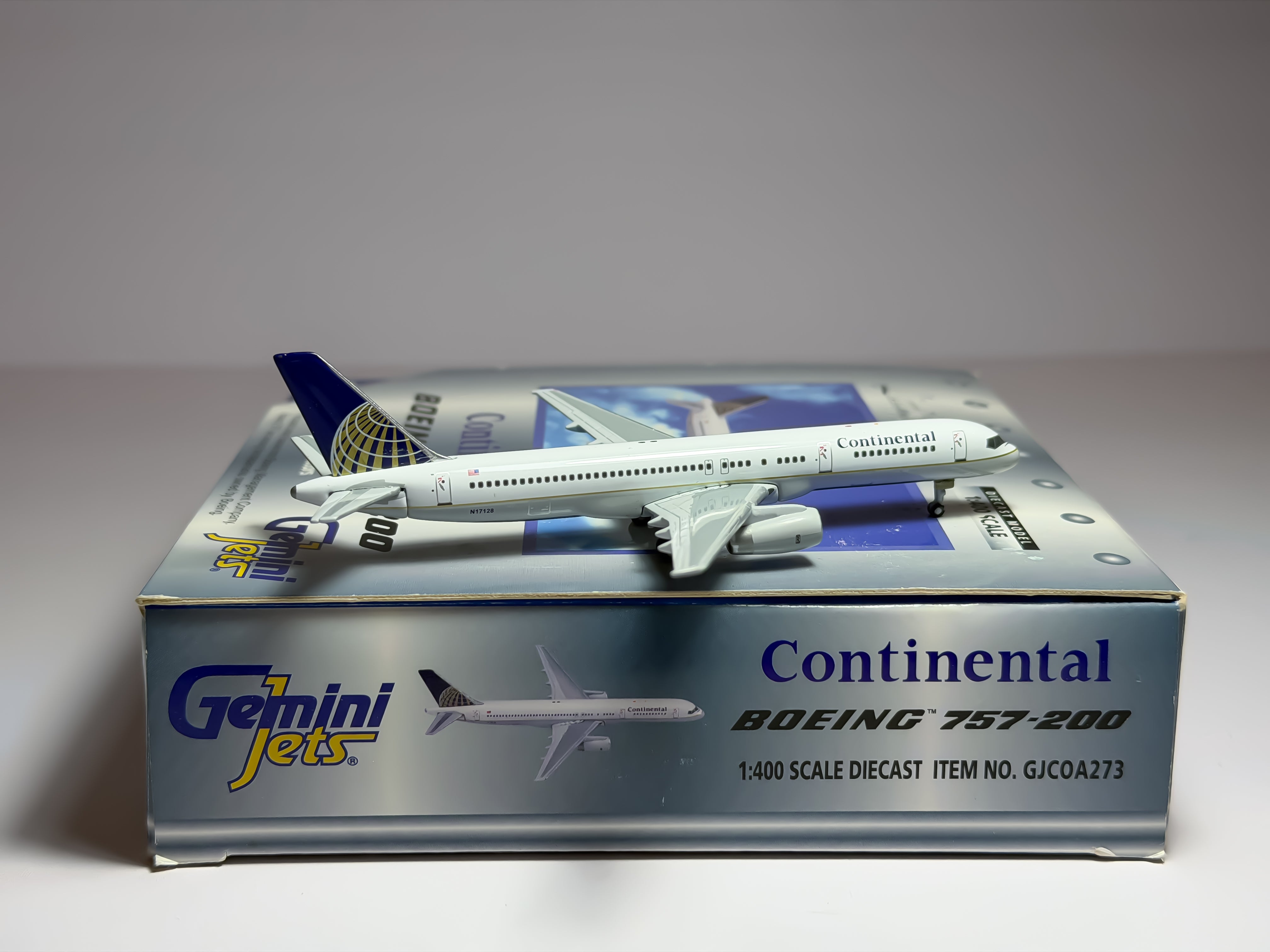Continental Airlines Boeing 757-200 1:400 Gemini Jets N17128 (GJCOA273)
