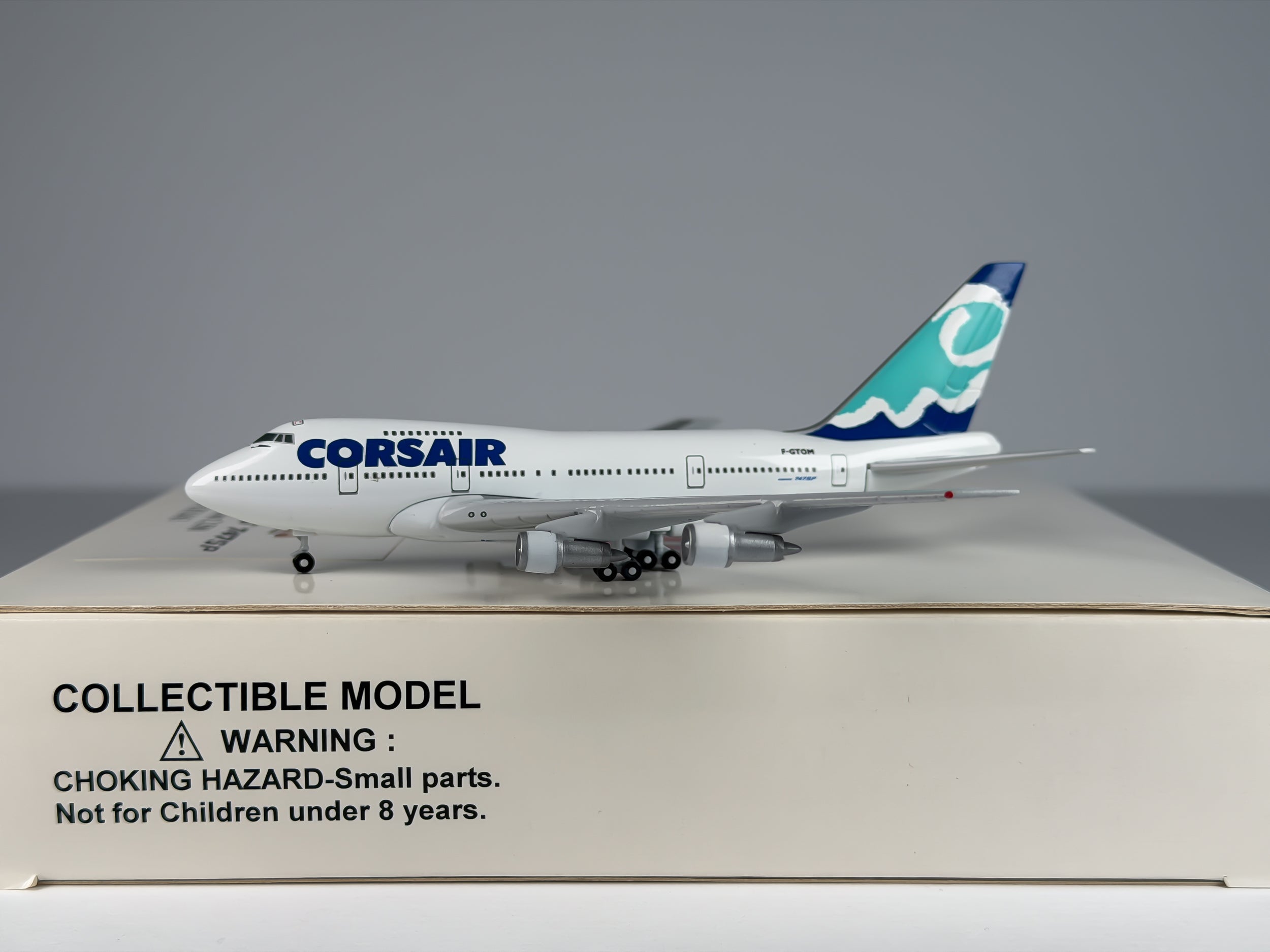 Corsair Boeing 747SP 1:400 Gemini Jets F-GTOM (GJCRL063)