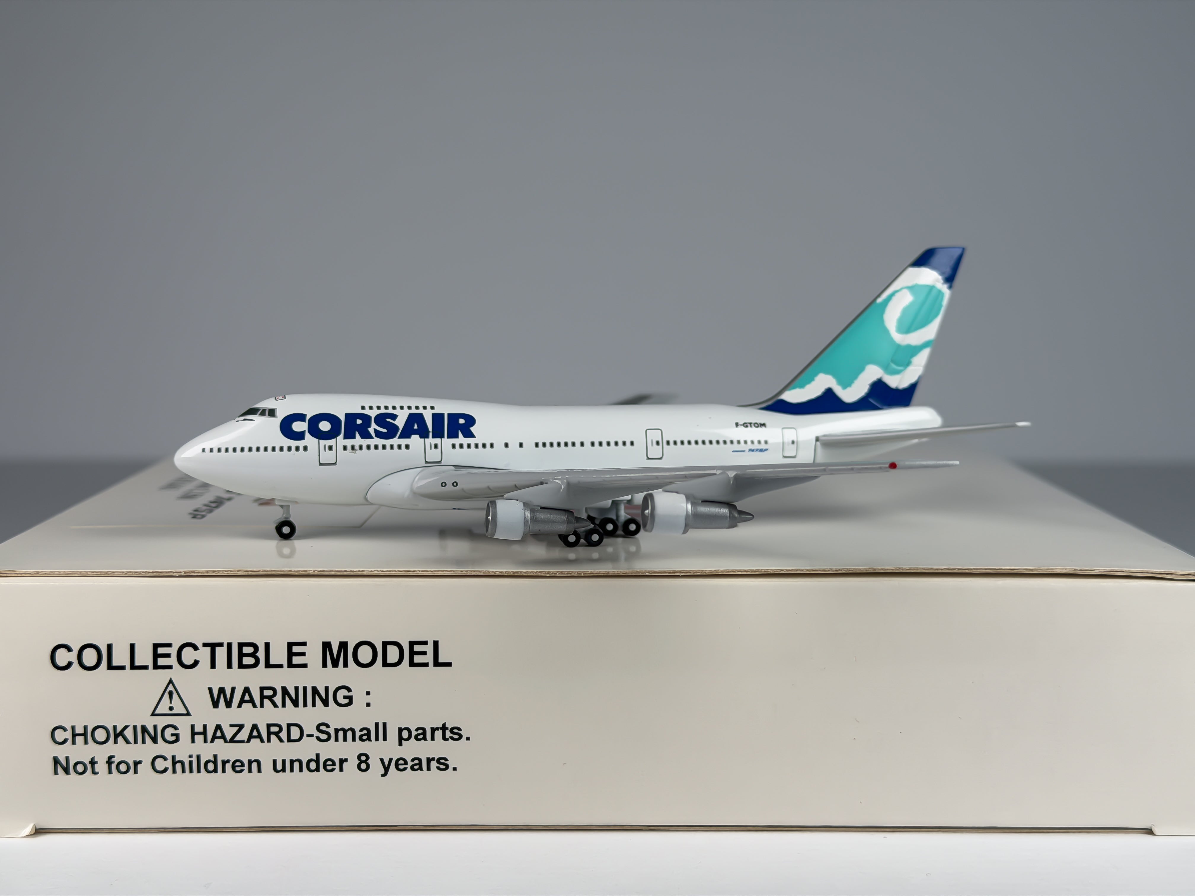 Corsair Boeing 747SP 1:400 Gemini Jets F-GTOM (GJCRL063)