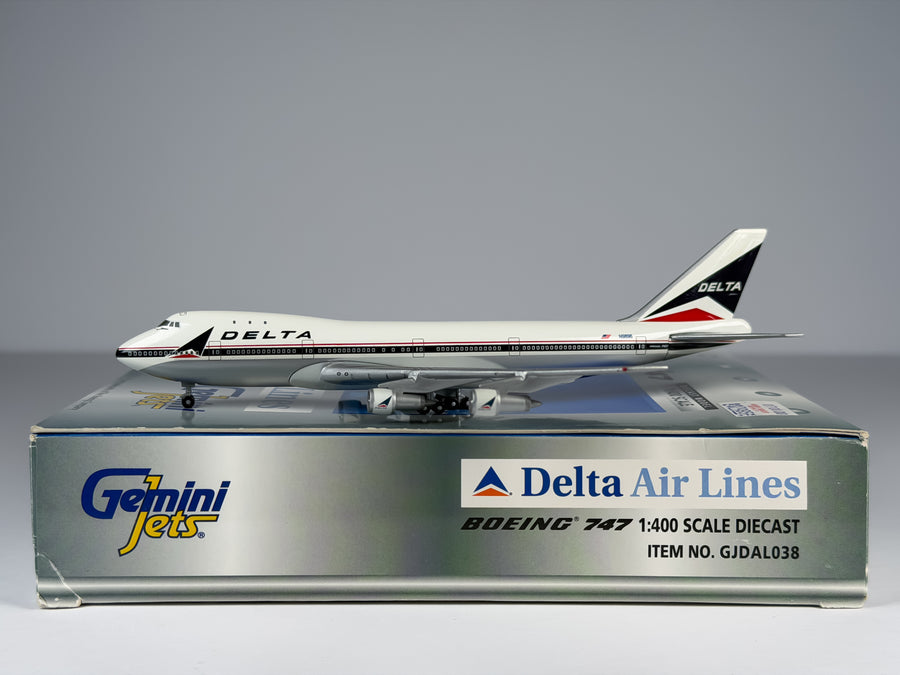 Delta Air Lines Boeing 747-100 1:400 Gemini Jets N9896 (GJDAL038)