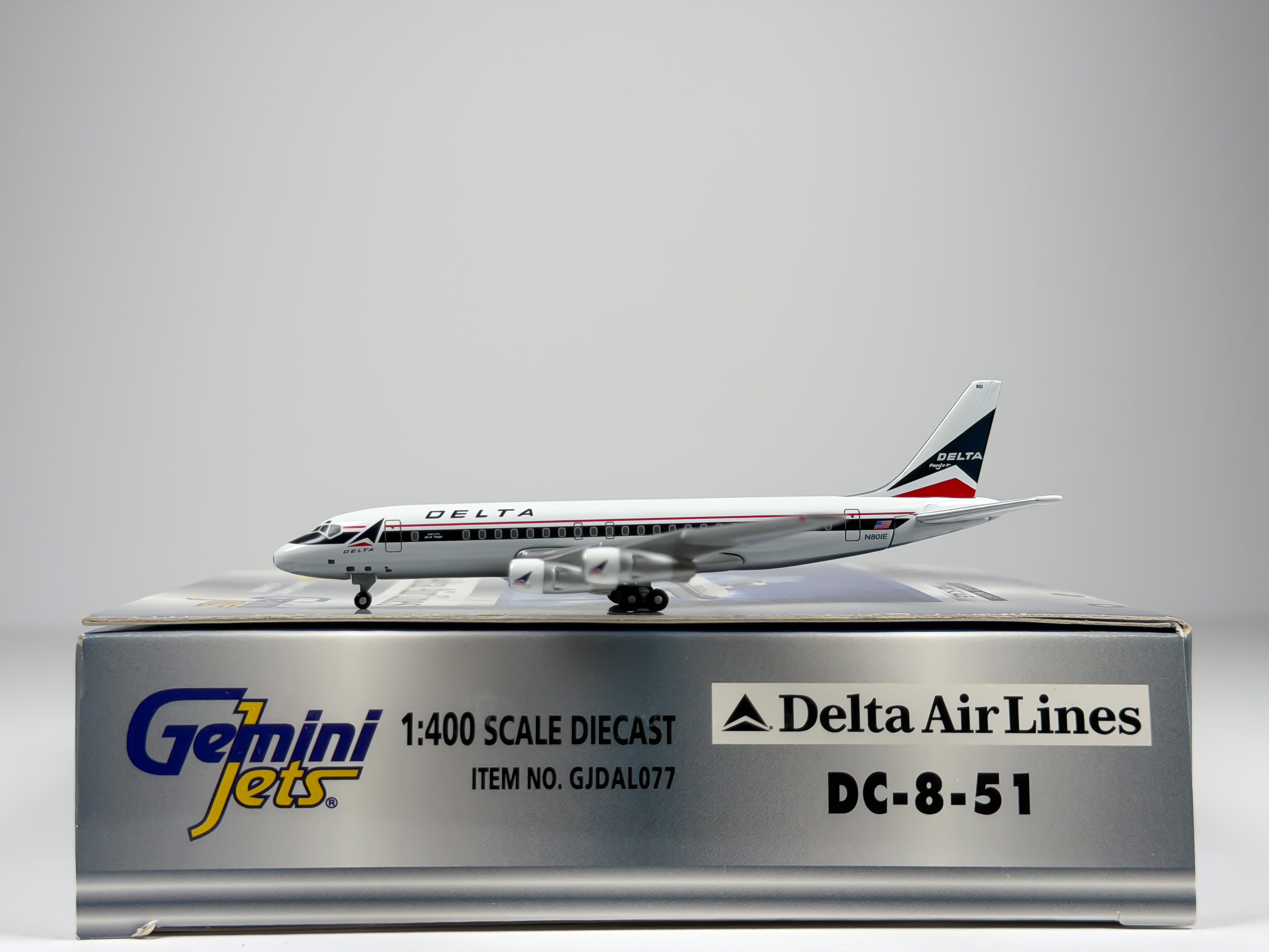 Douglas DC-8 Diecast Aircraft Models · Northeast Diecast
