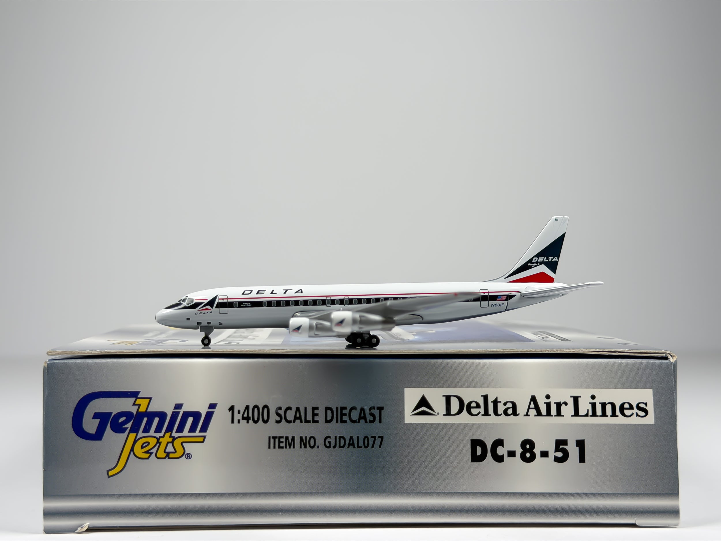 Delta Air Lines Douglas DC-8-50 1:400 Gemini Jets N801E (GJDAL077)