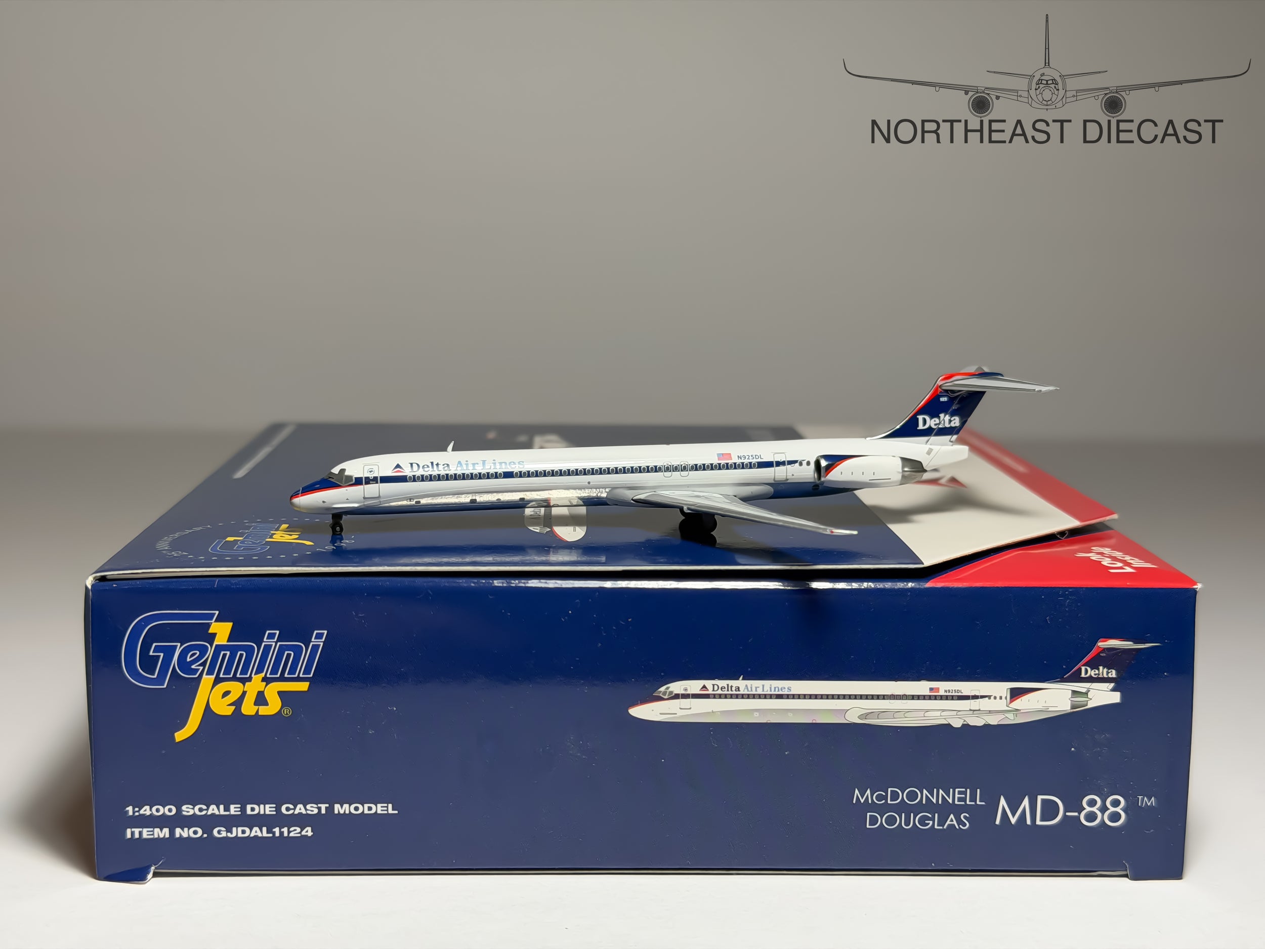 Delta Air Lines McDonnell Douglas MD-88 1:400 Gemini Jets N925DL (GJDAL1124)