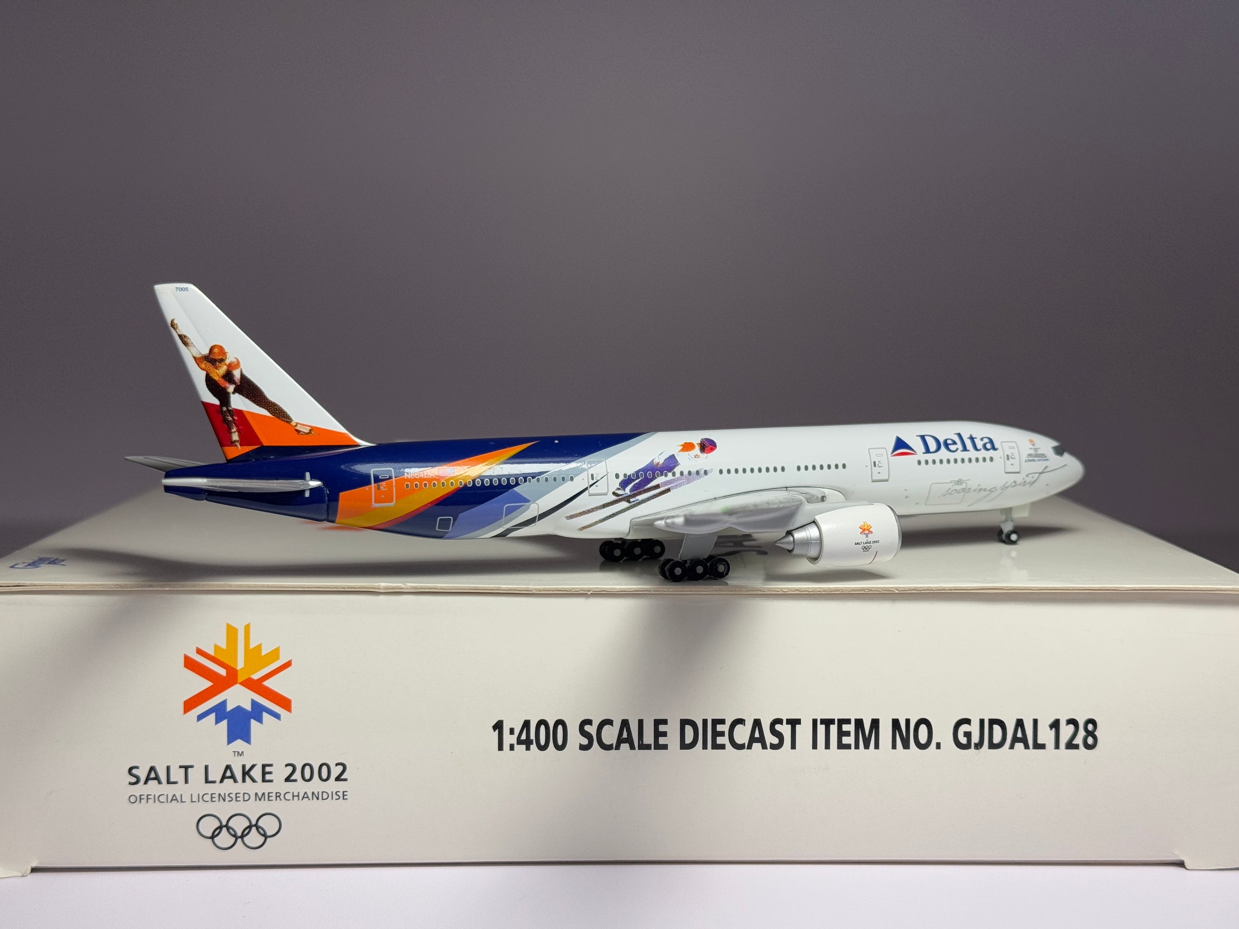 Delta Air Lines Boeing 777-200 1:400 Gemini Jets N864DA (GJDAL128)