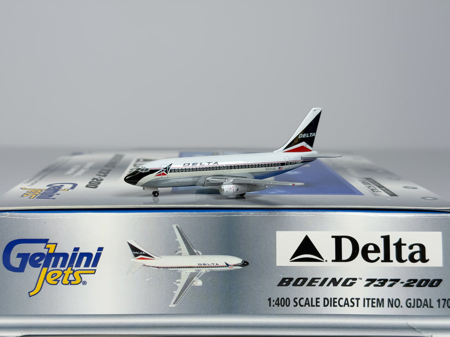 Delta Air Lines Boeing 737-200 1:400 Gemini Jets N331DL (GJDAL170)