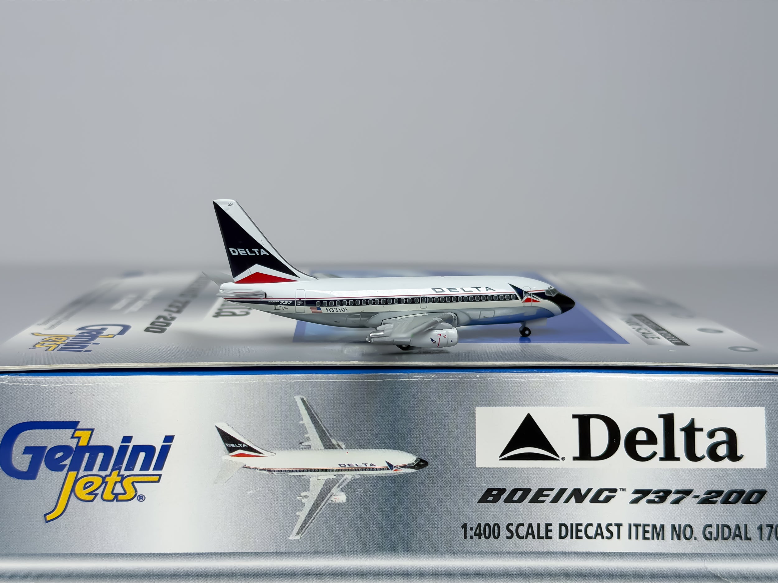 Delta Air Lines Boeing 737-200 1:400 Gemini Jets N331DL (GJDAL170)