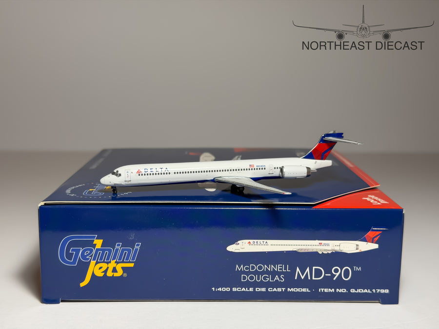 Delta Air Lines McDonnell Douglas MD-90 1:400 Gemini Jets N904DA (GJDAL1798)