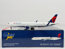 Delta Air Lines Boeing 767-300 1:400 Gemini Jets N199DN (GJDAL2363)