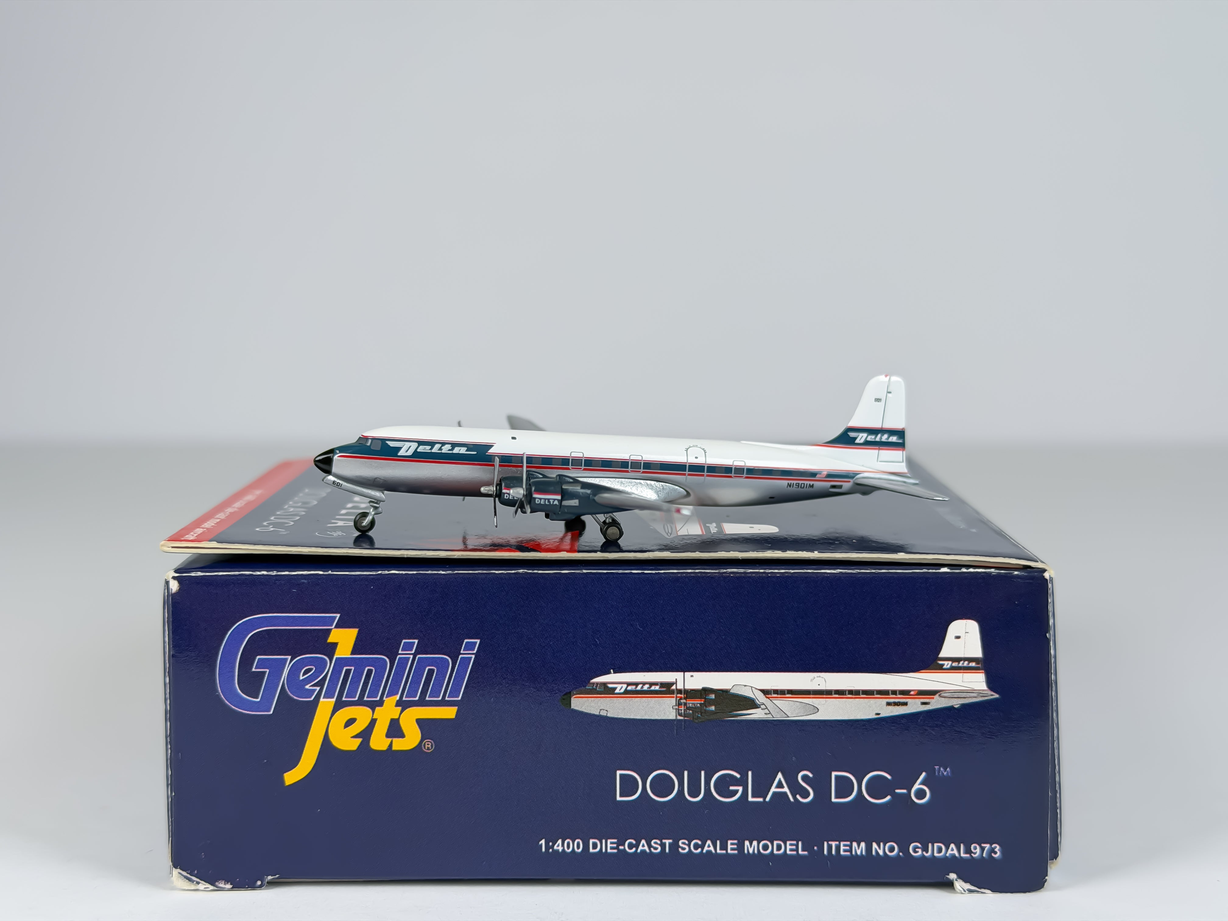 Delta Air Lines Douglas DC-6 1:400 Gemini Jets N1901M (GJDAL973)