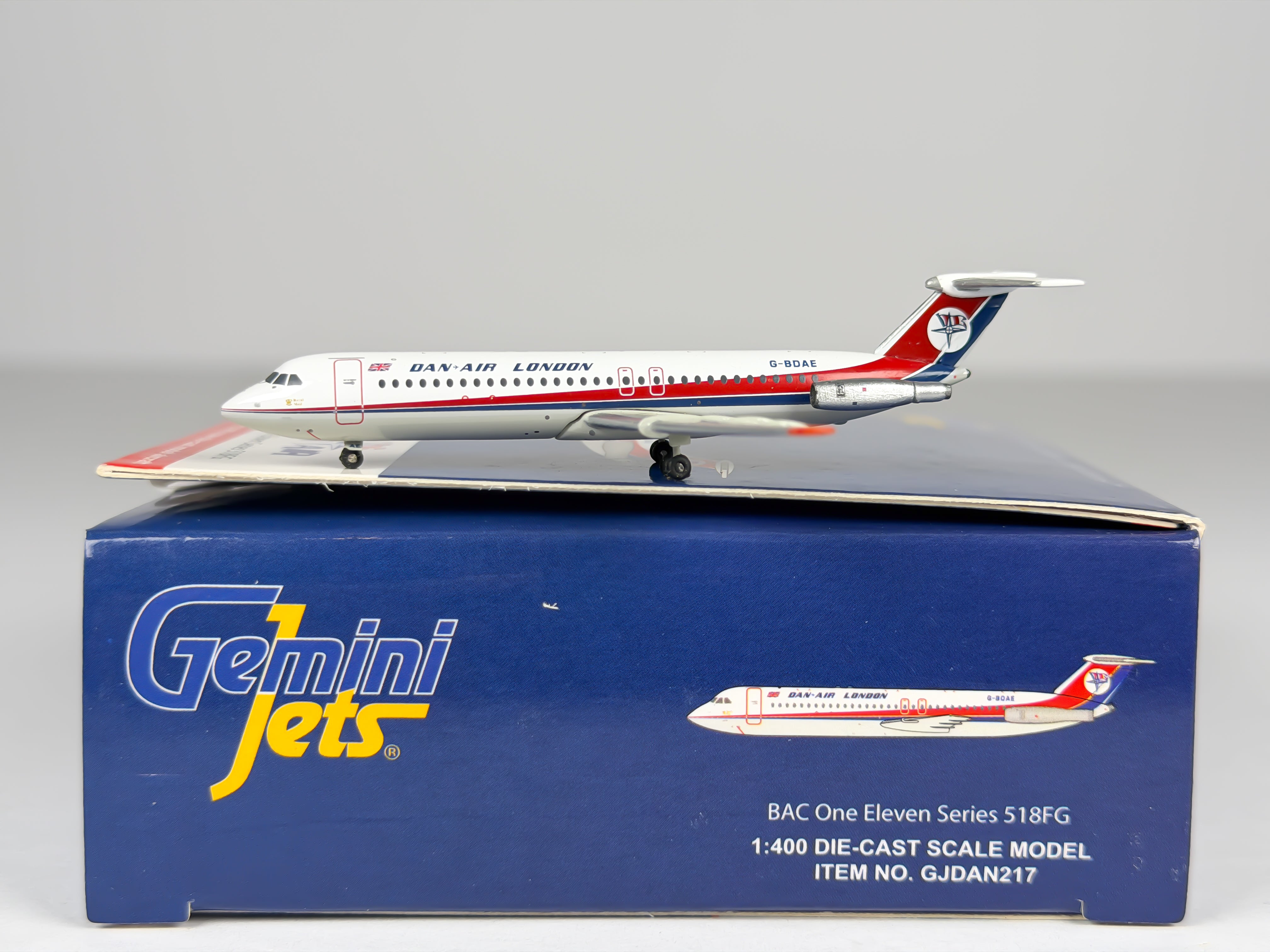Dan-Air London BAC 1-11 1:400 Gemini Jets G-BDAE (GJDAN217)