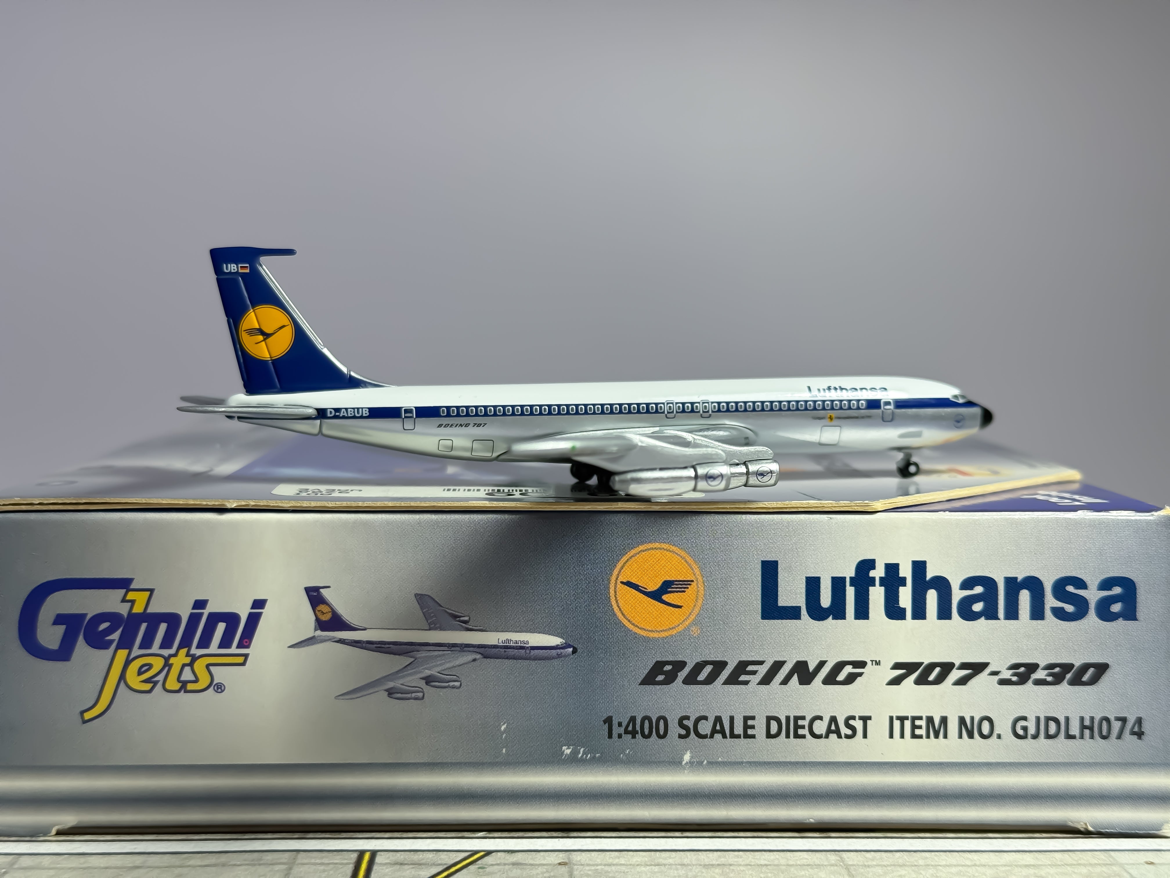 Lufthansa Boeing 707-300 1:400 Gemini Jets D-ABUB (GJDLH074)