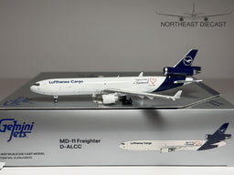Lufthansa Cargo McDonnell Douglas MD-11F 1:400 Gemini Jets D-ALCC (GJDLH2072)