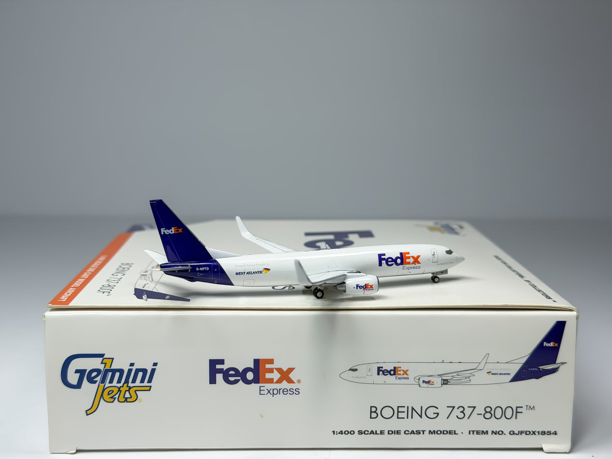 FedEx Express Boeing 737-800F 1:400 Gemini Jets G-NPTD (GJFDX1854)