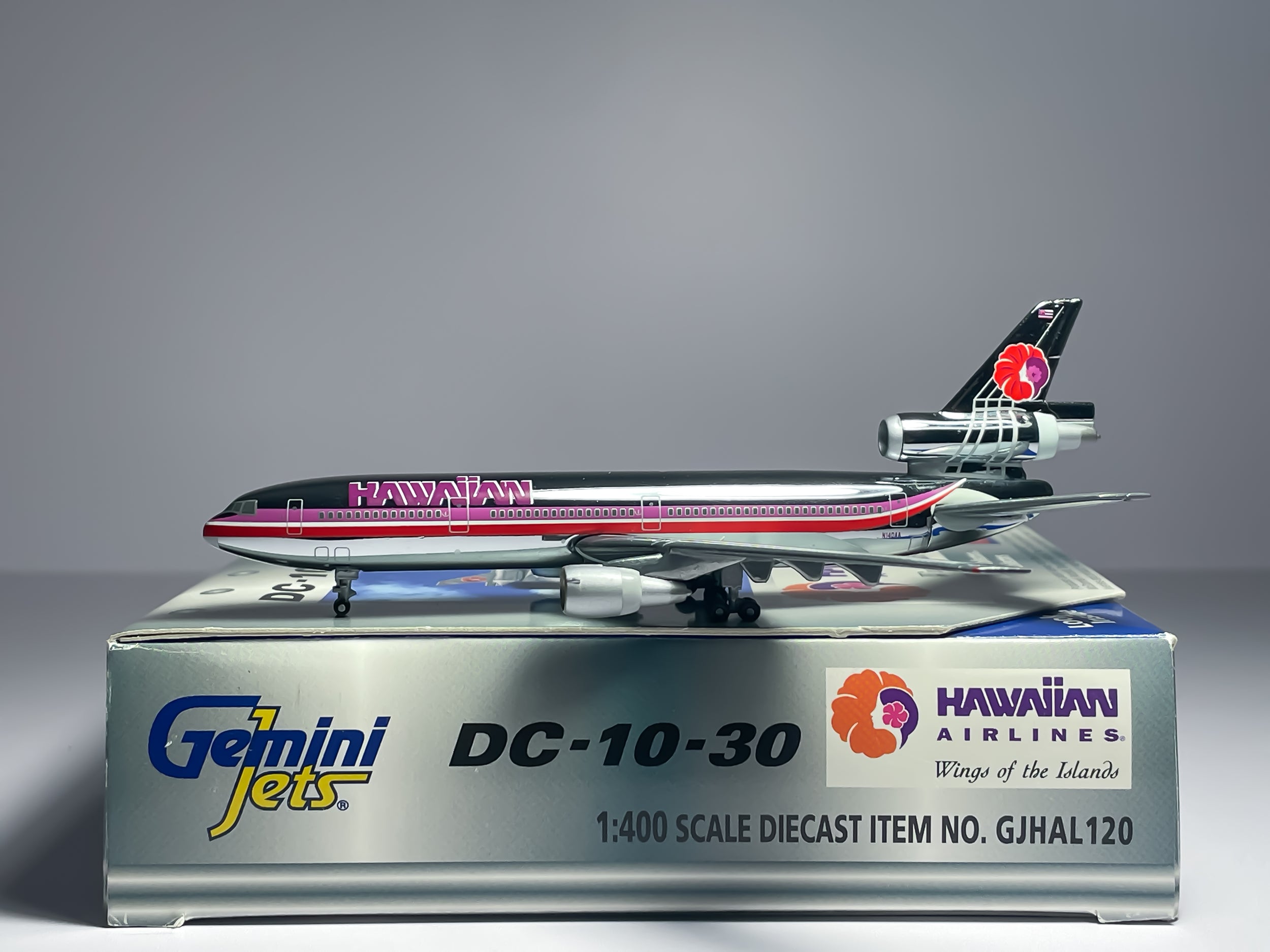 Hawaiian Airlines McDonnell Douglas DC-10-30 1:400 Gemini Jets N140AA (GJHAL120C)