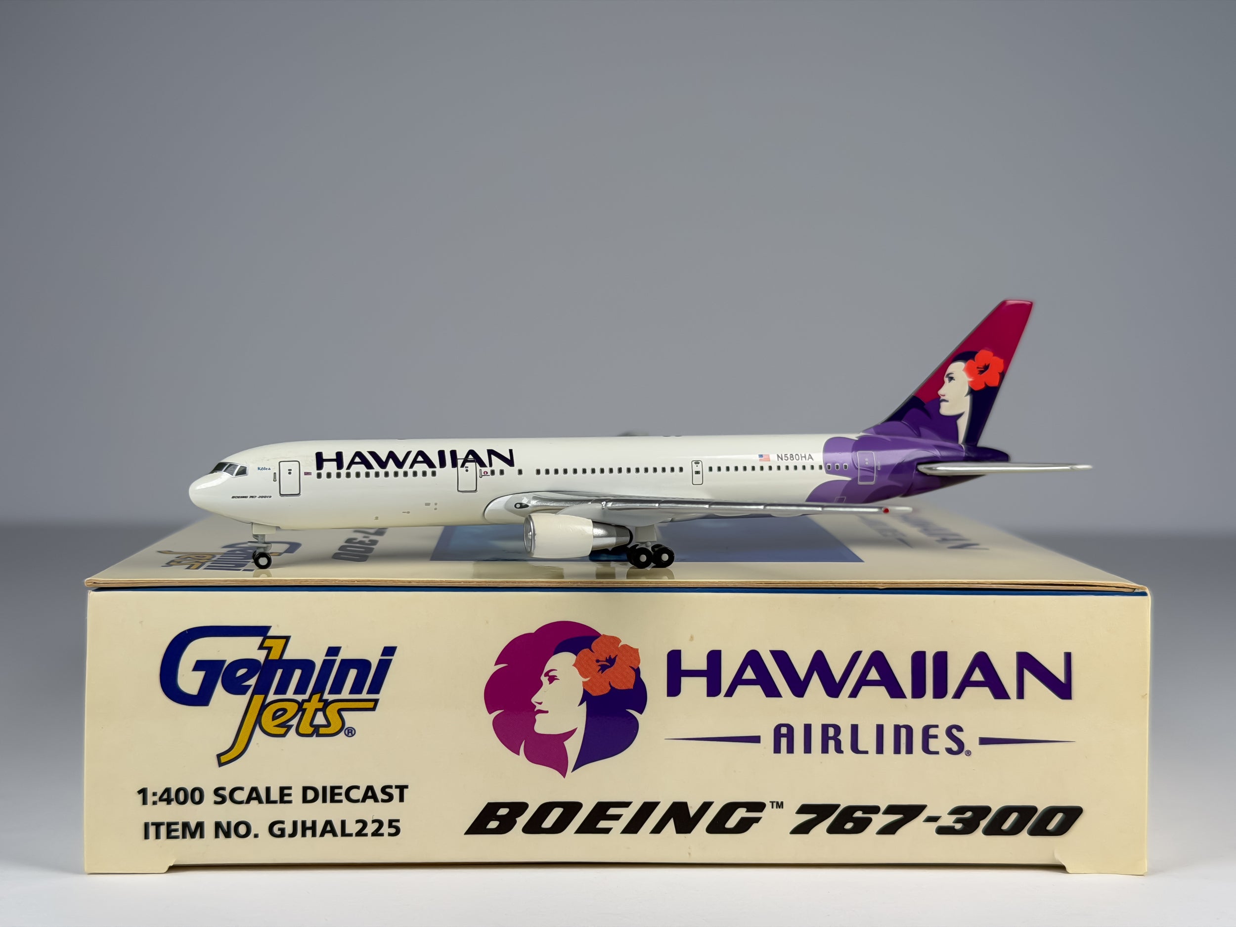 Hawaiian Airlines Boeing 767-300 1:400 Gemini Jets N580HA (GJHAL225)