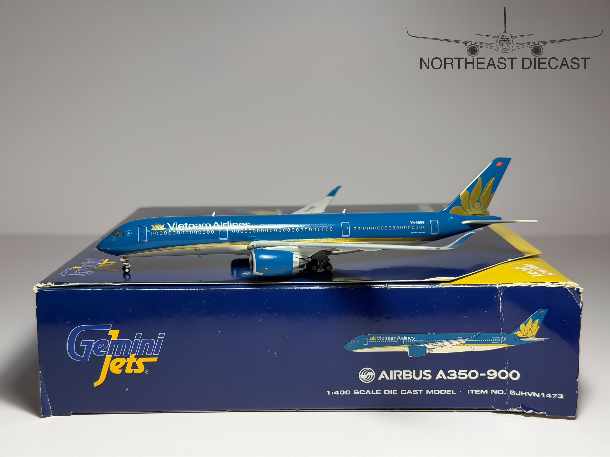 Vietnam Airlines Airbus A350-900 1:400 Gemini Jets VN-A886 (GJHVN1473)