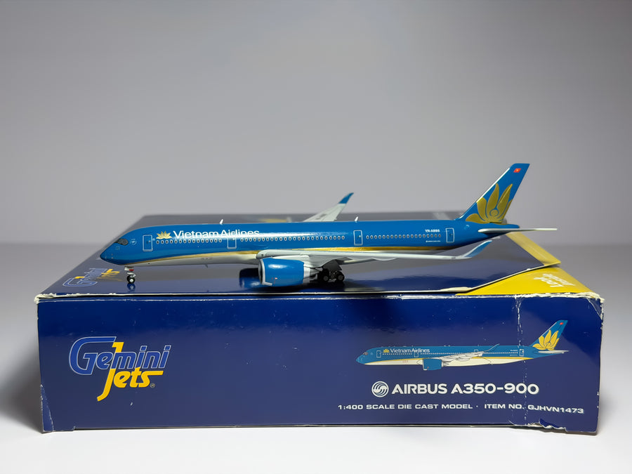 Vietnam Airlines Airbus A350-900 1:400 Gemini Jets VN-A886 (GJHVN1473)