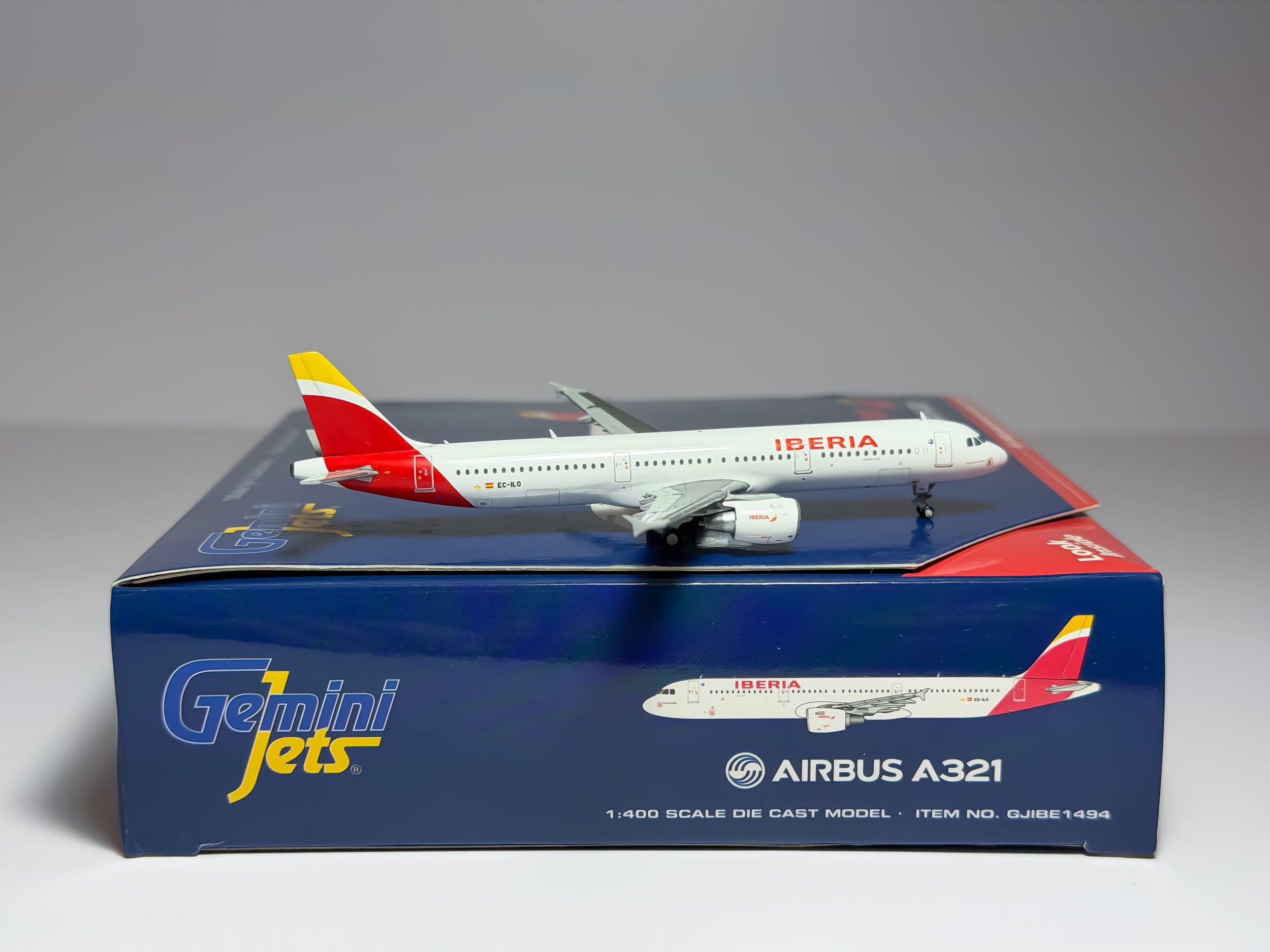 Iberia Airlines Airbus A321 1:400 Gemini Jets EC-ILO (GJIBE1494)
