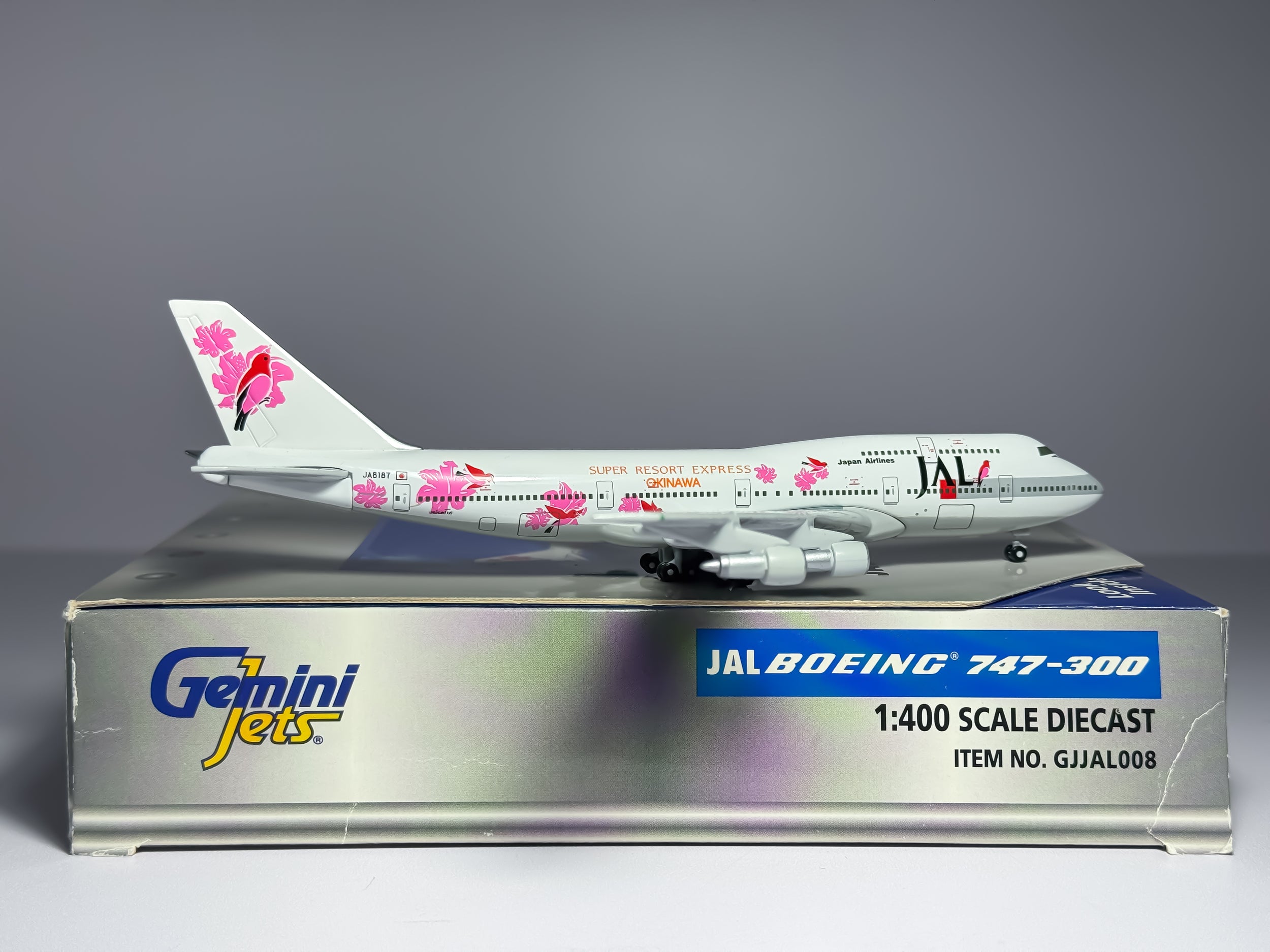 Japan Airlines (JAL) Boeing 747-300 1:400 Gemini Jets JA8187 (GJJAL008)