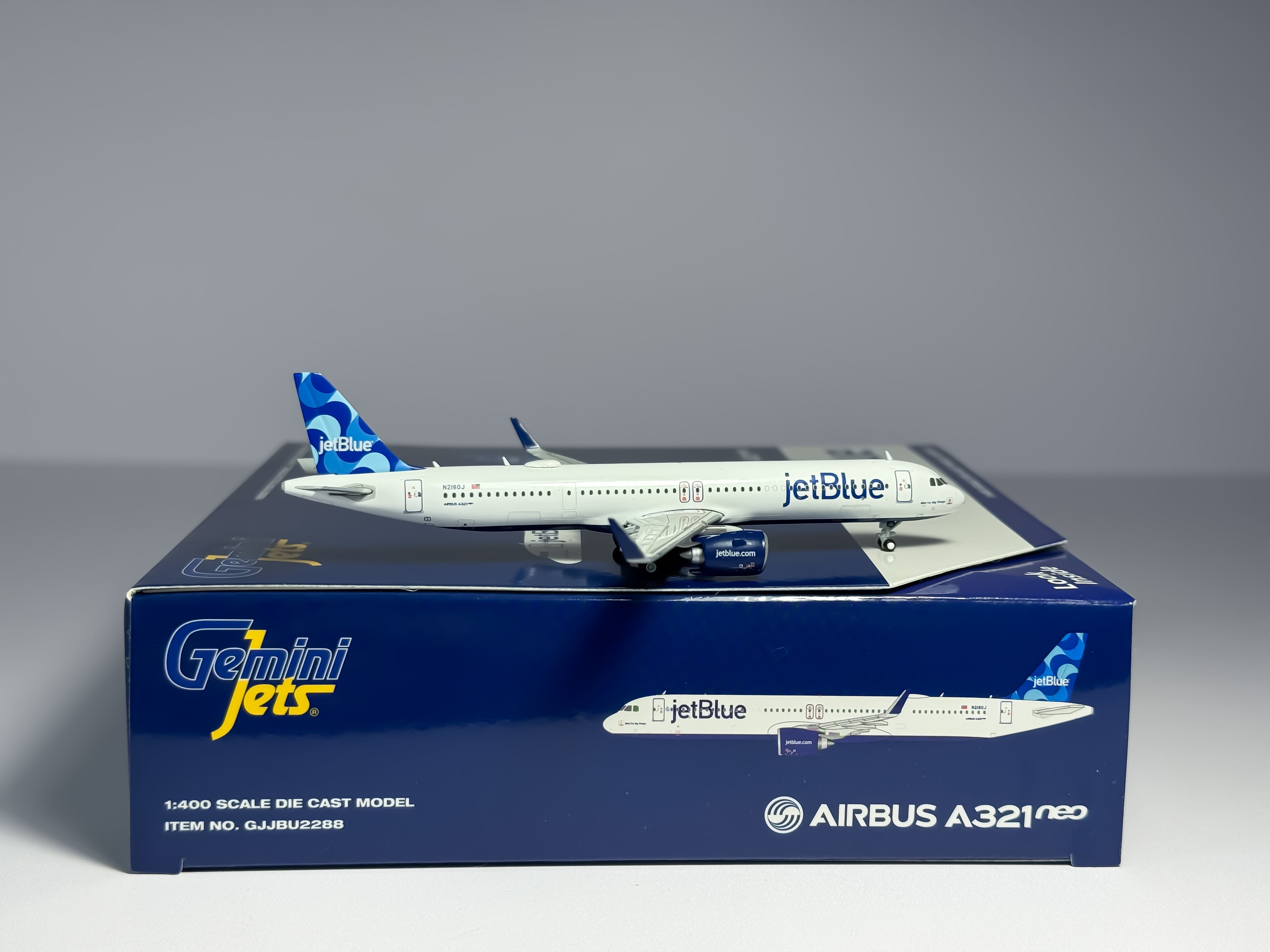 Airbus A321 Diecast Aircraft Models · Northeast Diecast
