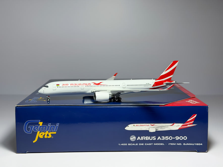Air Mauritius Airbus A350-900 1:400 Gemini Jets 3B-MKA (GJMAU1604)
