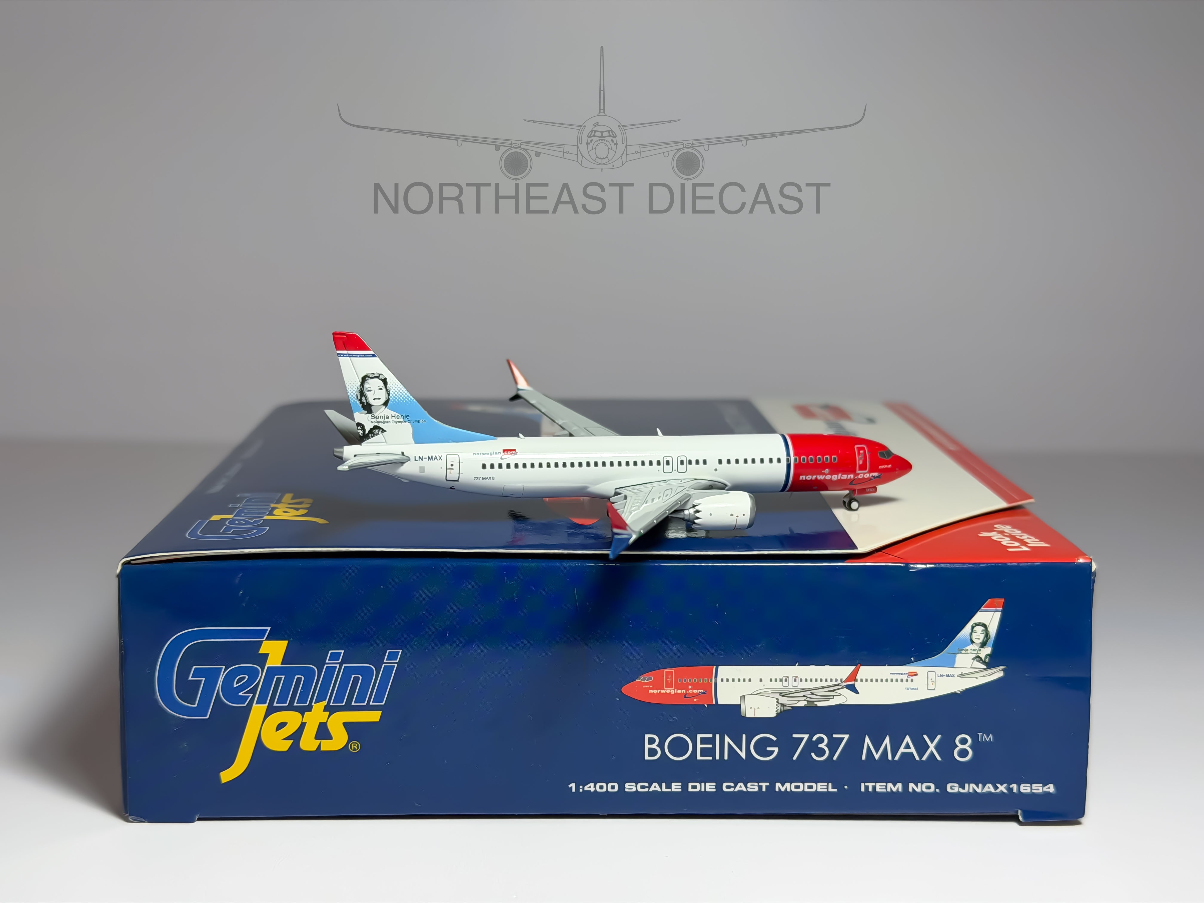 Norwegian Boeing 737 MAX 8 1:400 Gemini Jets LN-MAX (GJNAX1654)