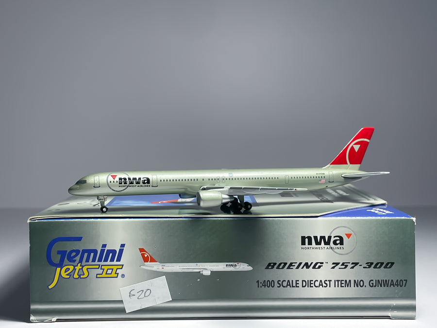 Northwest Airlines Boeing 757-300 1:400 Gemini Jets N594NW (GJNWA407)