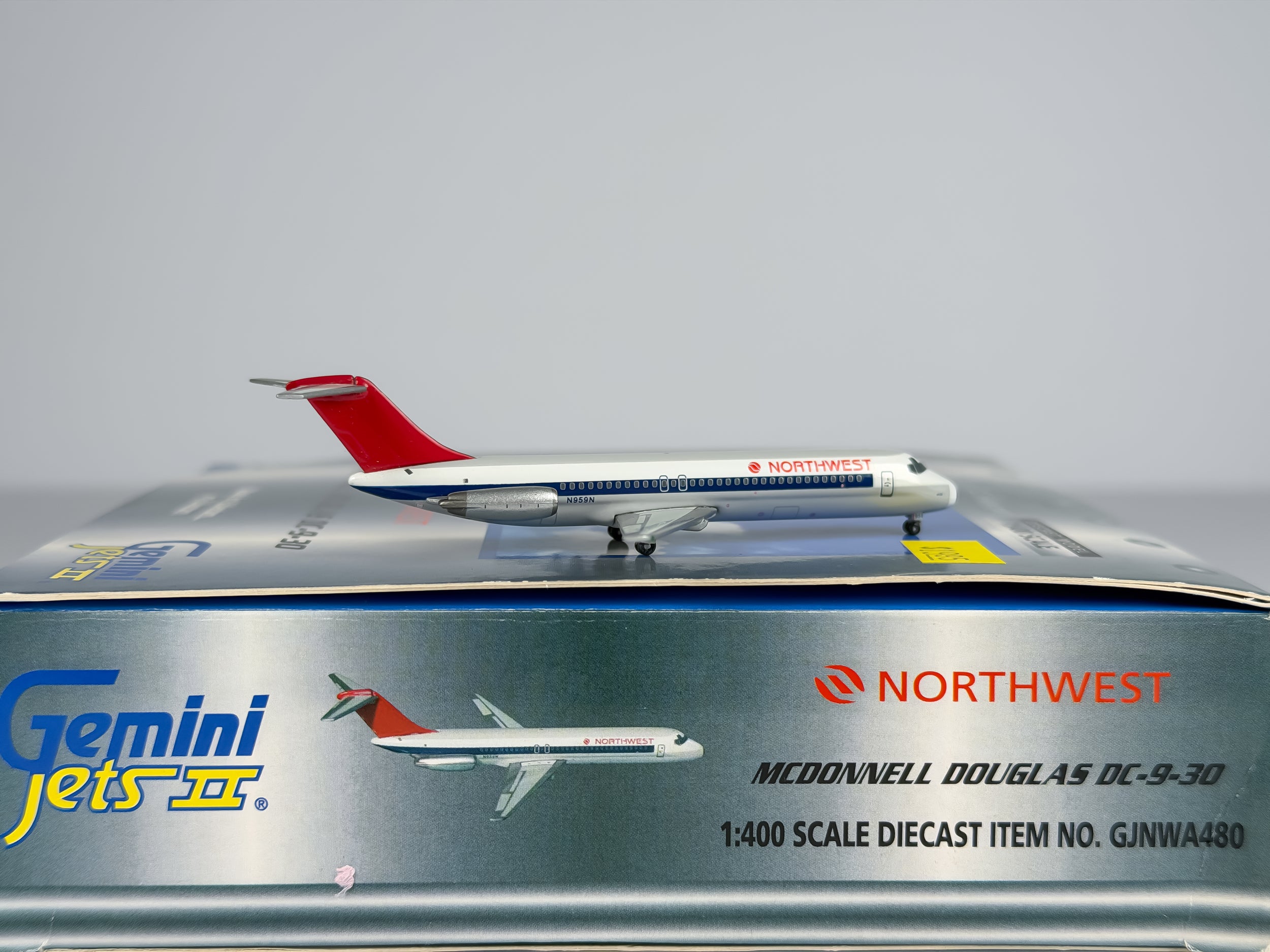 Northwest Airlines Douglas DC-9-30 1:400 Gemini Jets N959N (GJNWA480)