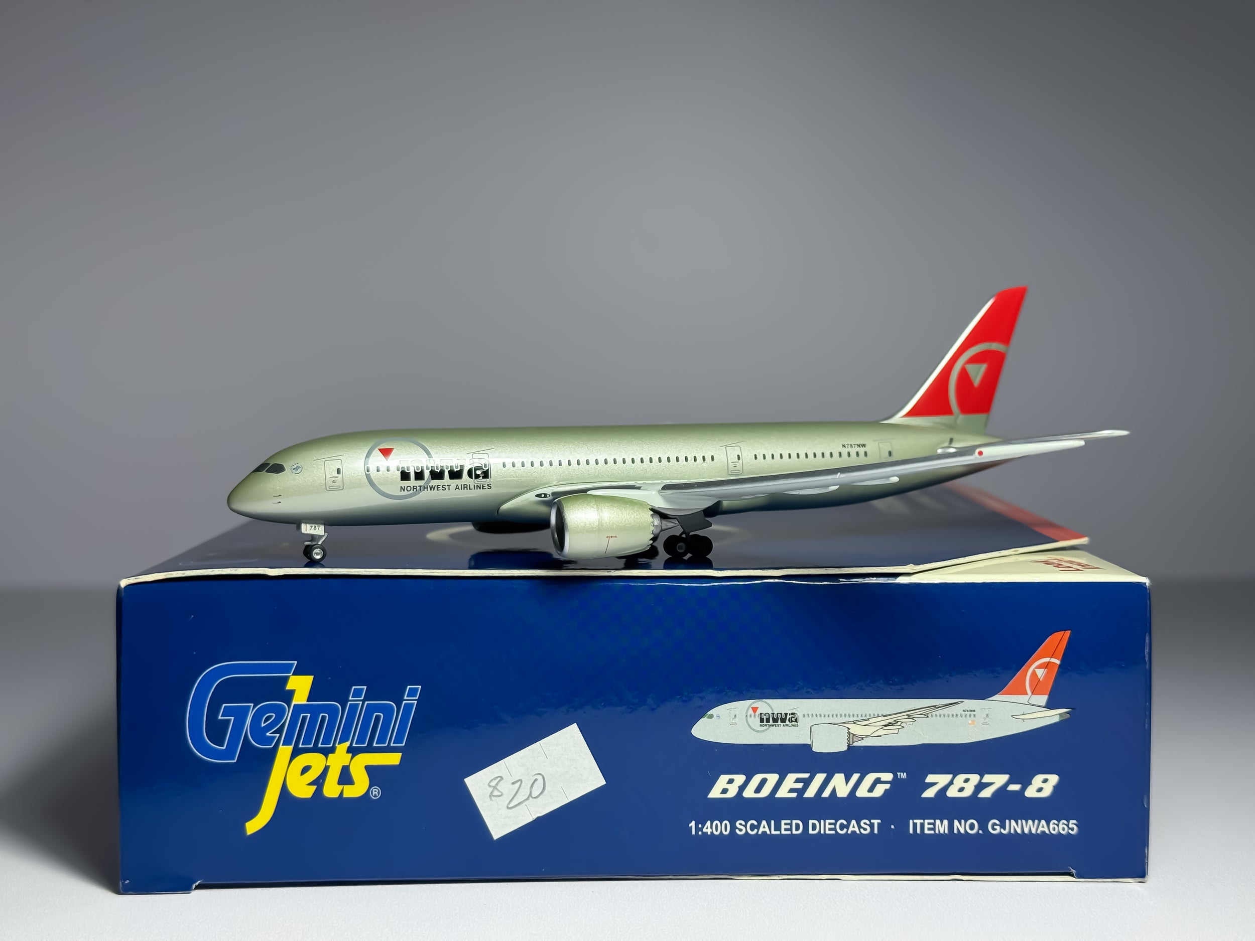Northwest Airlines Boeing 787-8 1:400 Gemini Jets N787NW (GJNWA665)
