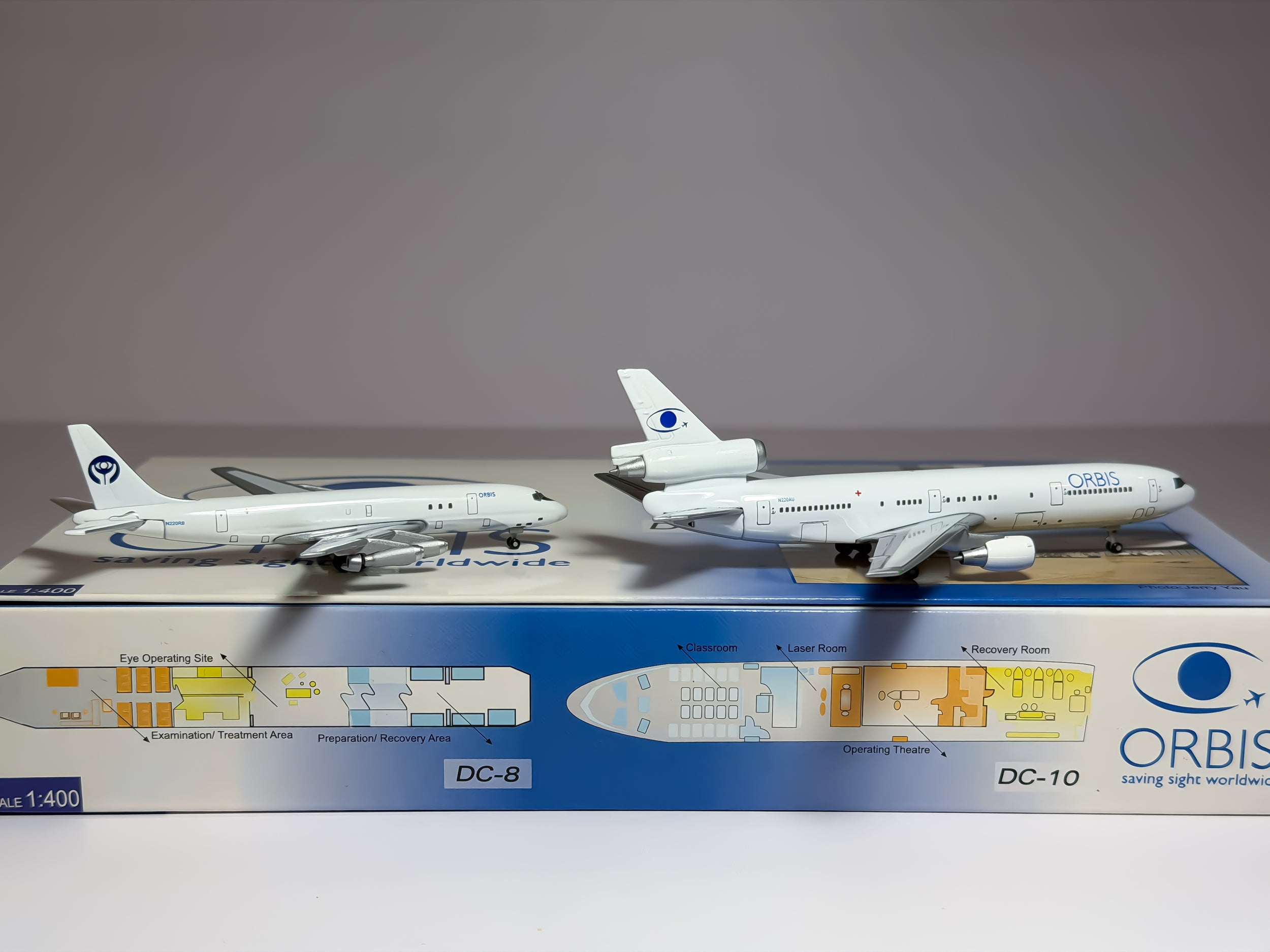 Orbis International Douglas DC-8 & DC-10 1:400 Dragon Wings N220RB & N220AU (GJORB238)