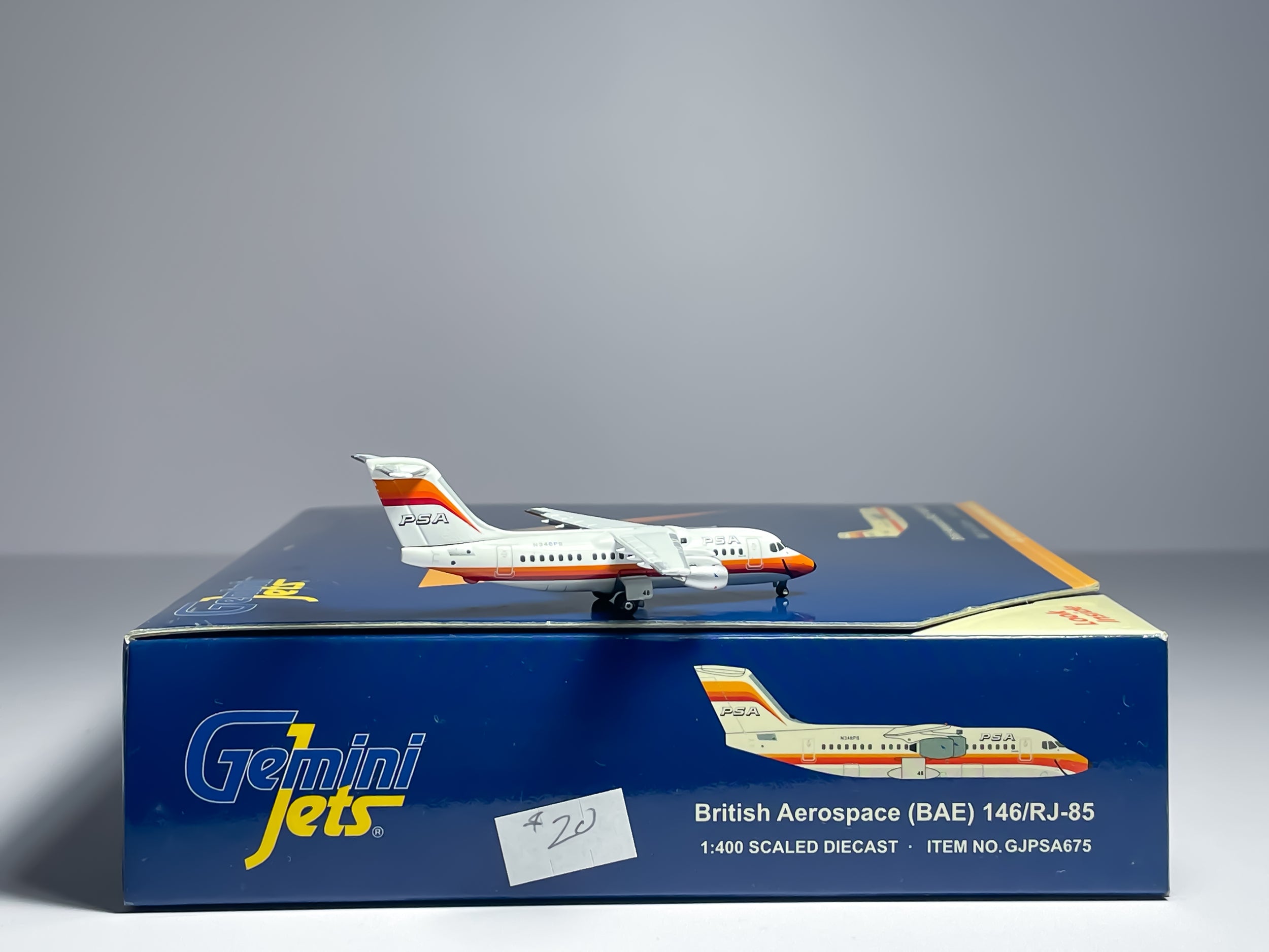 Pacific Southwest Airlines (PSA) BAe 146 (Avro RJ85) 1:400 Gemini Jets N348PS (GJPSA675)