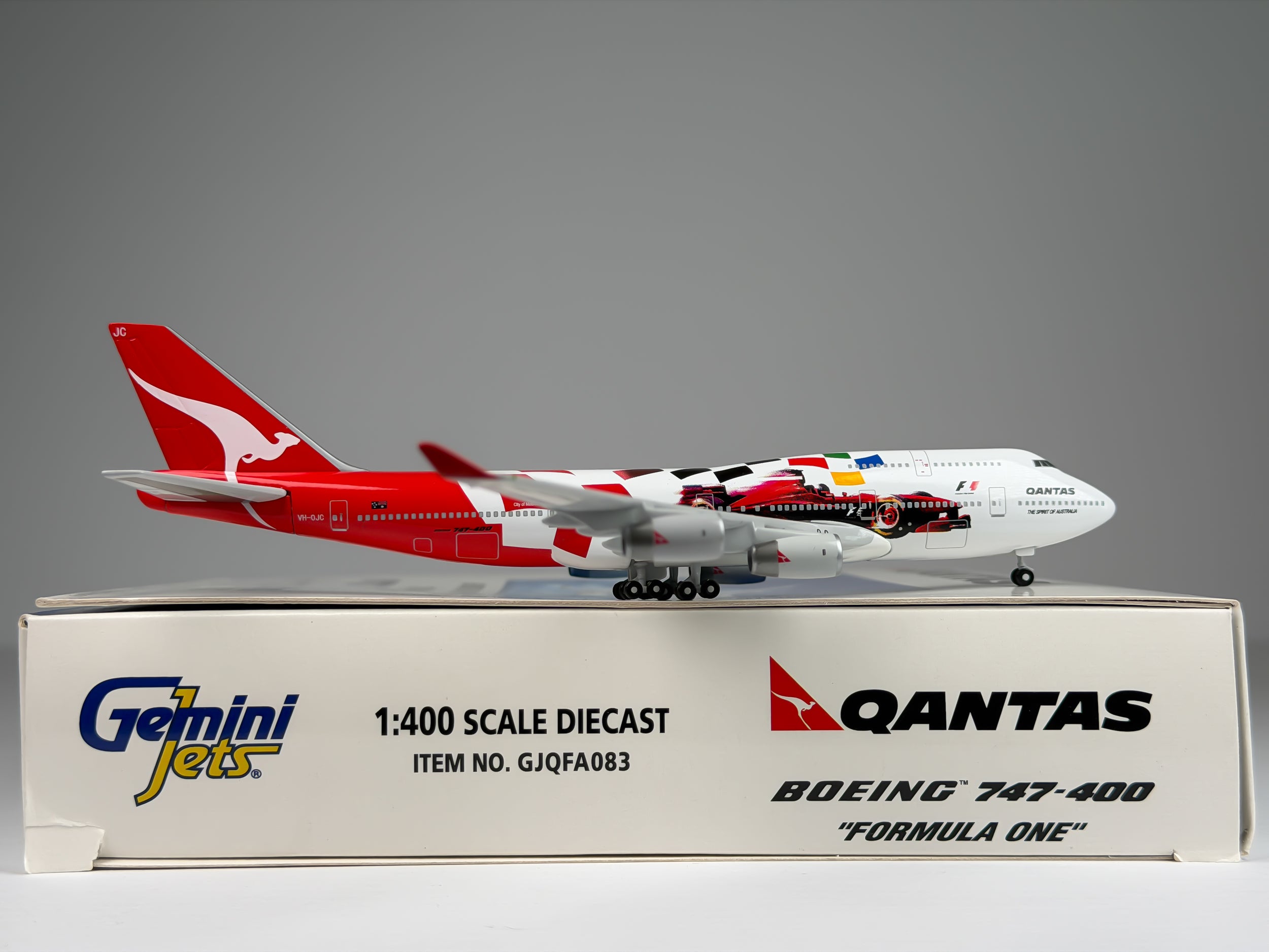 Qantas Airways Boeing 747-400 1:400 Gemini Jets VH-OJC (GJQFA083)