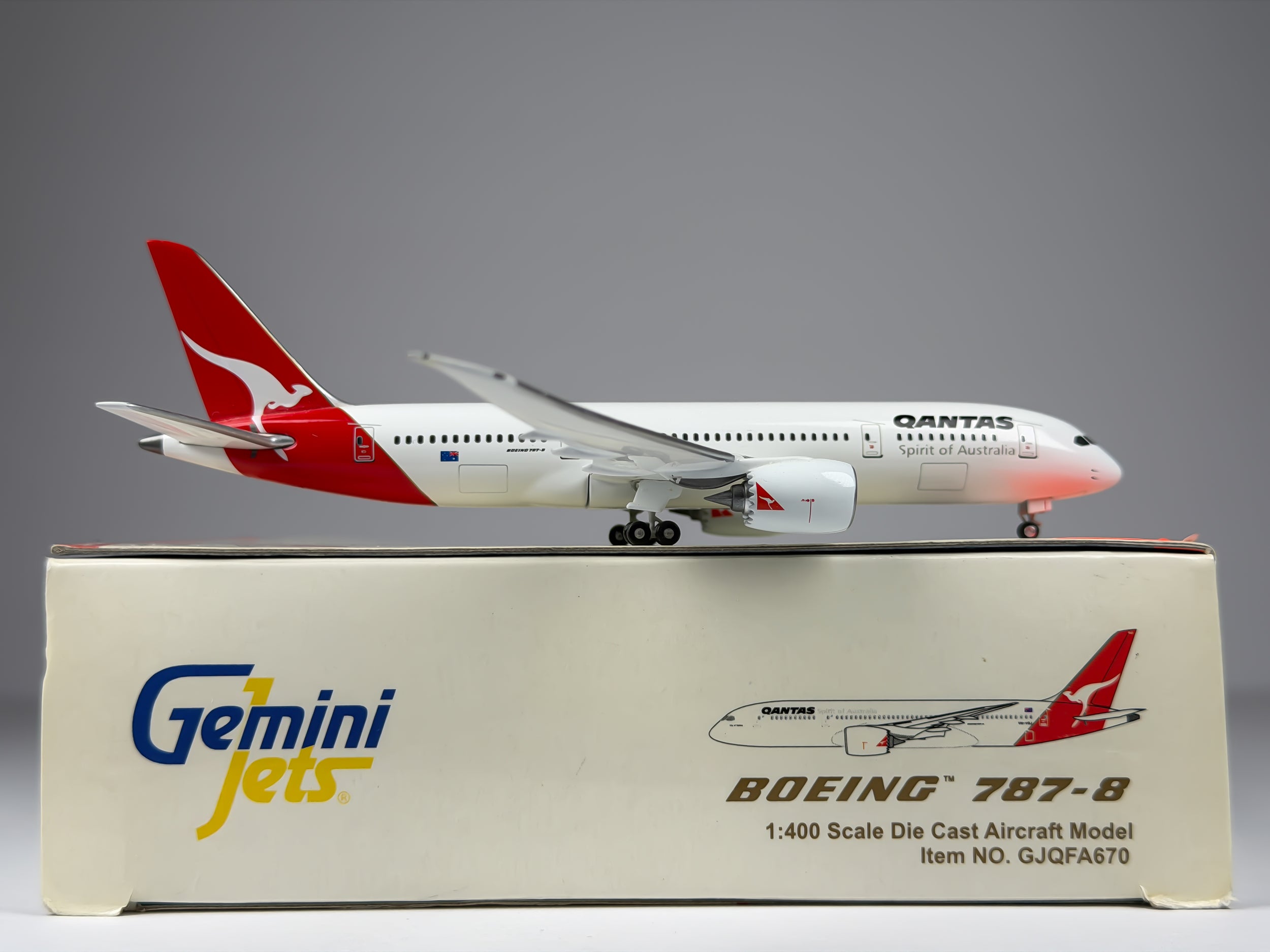 Qantas Airways Boeing 787-8 1:400 Gemini Jets VH-VQJ (GJQFA670)