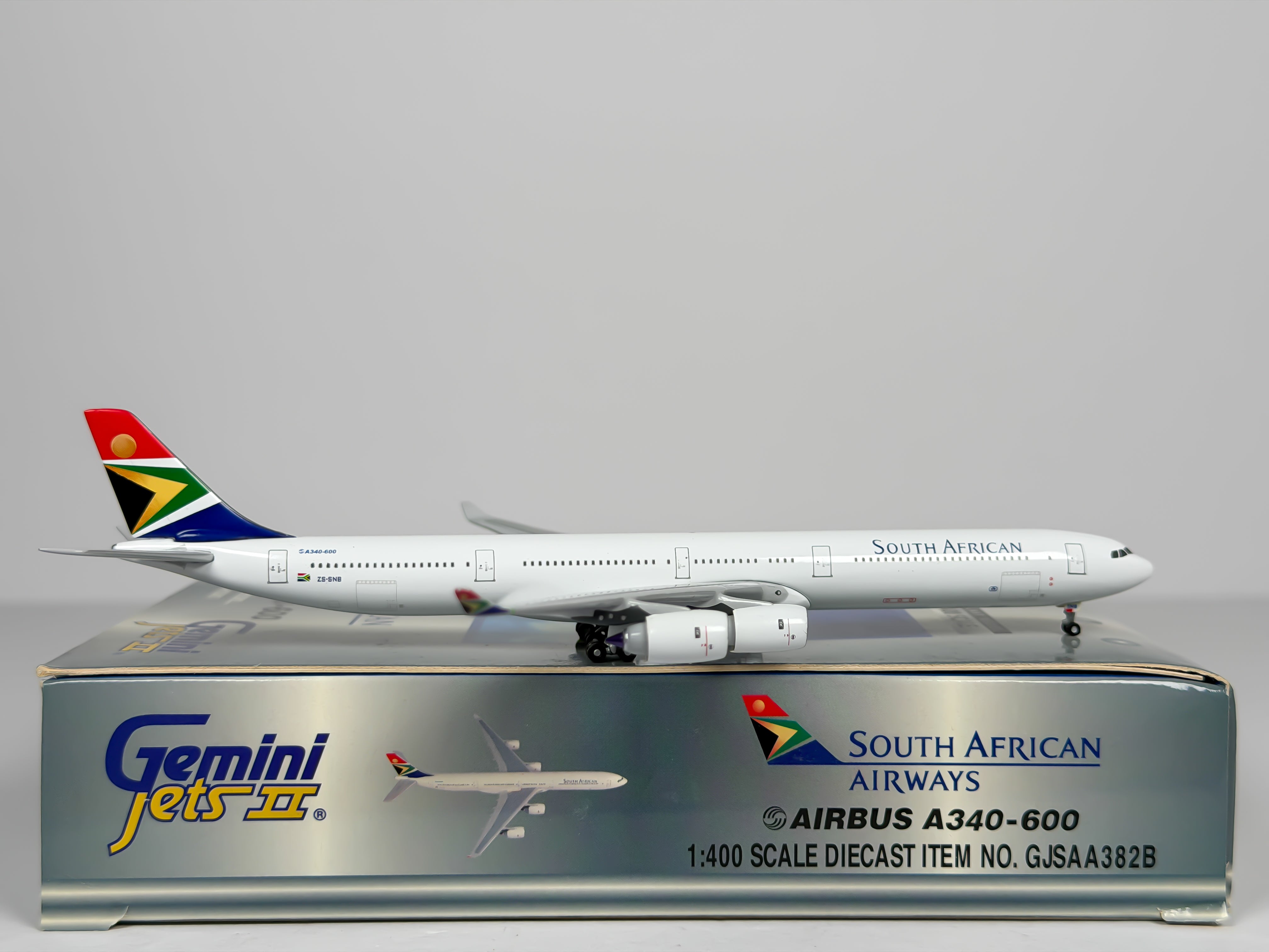 South African Airways Airbus A340-600 1:400 Gemini Jets ZS-SNB (GJSAA382B)