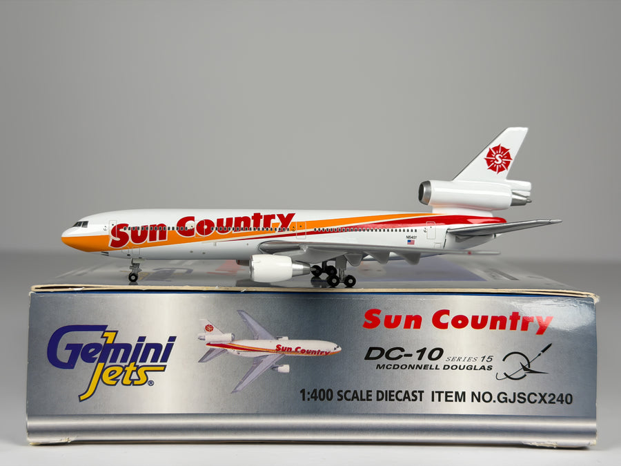 Sun Country Airlines McDonnell Douglas DC-10-30 1:400 Gemini Jets N154SY (GJSCX240)