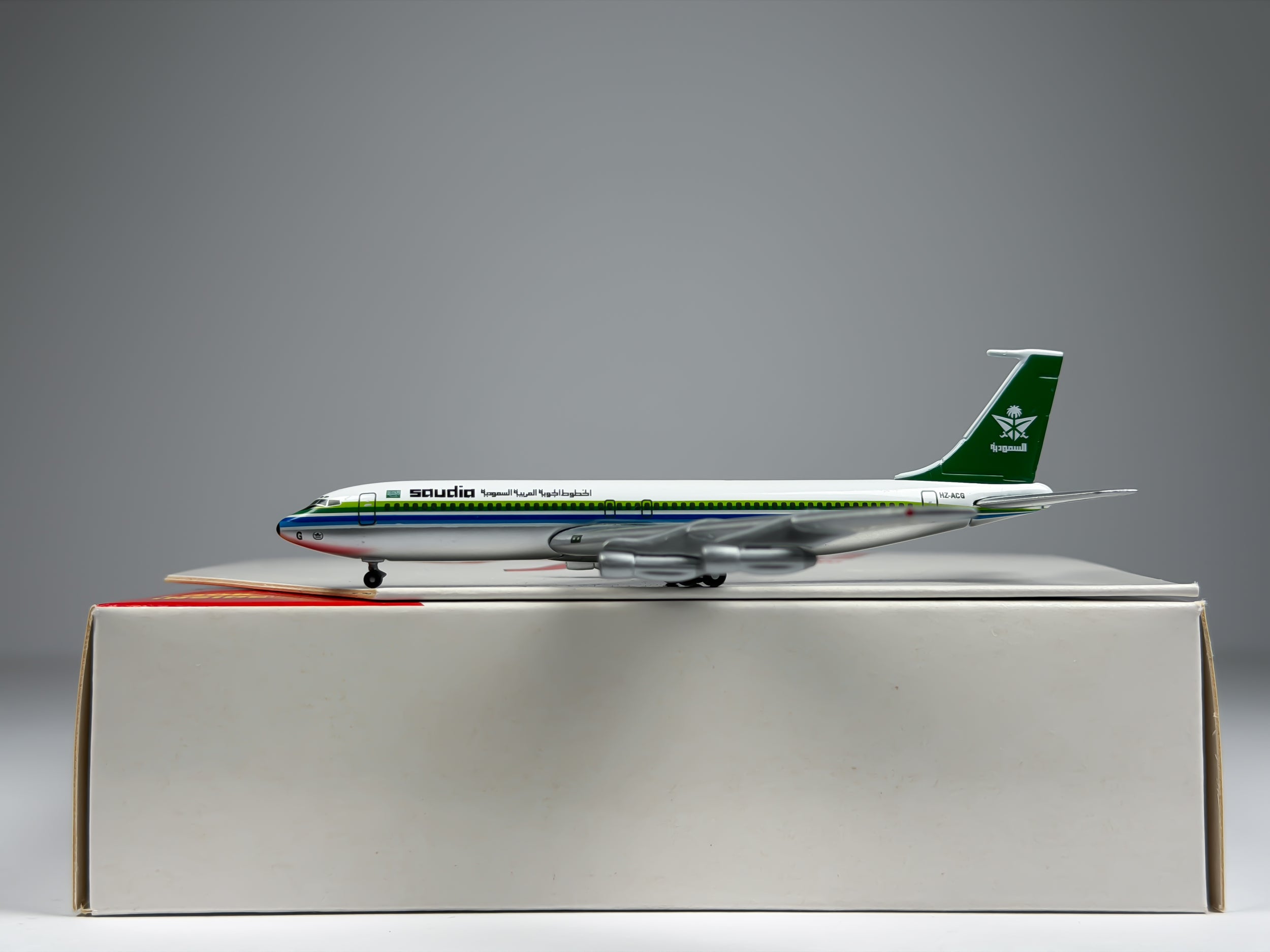 Saudia Boeing 707-300 1:400 Gemini Jets HZ-ACG (GJSVA028)