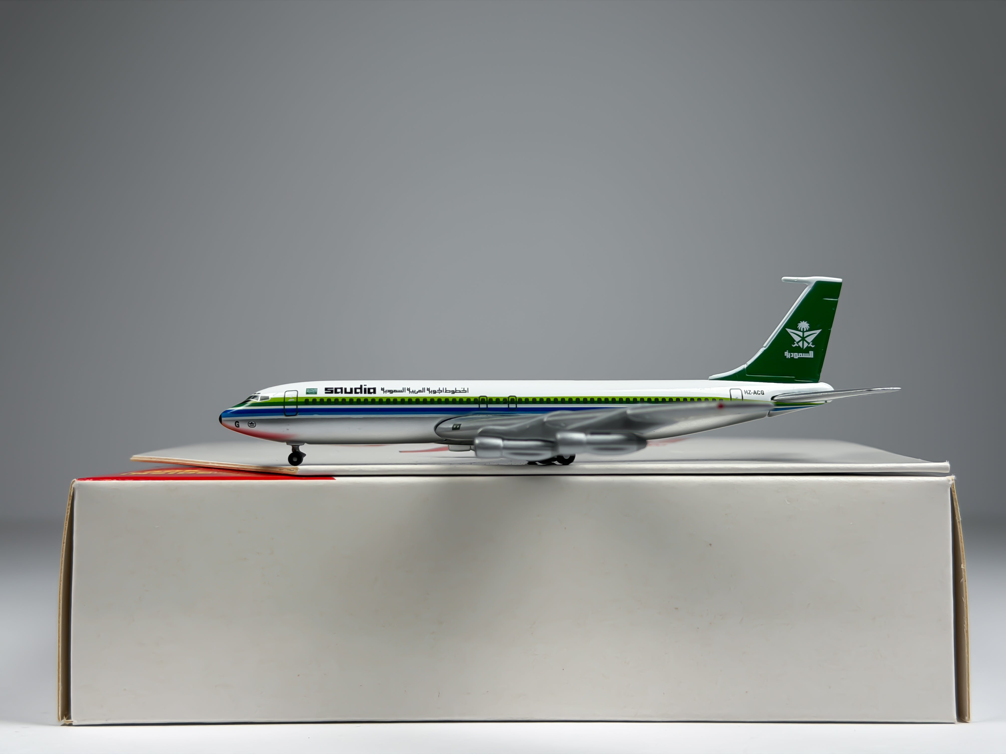 Saudia Boeing 707-300 1:400 Gemini Jets HZ-ACG (GJSVA028)