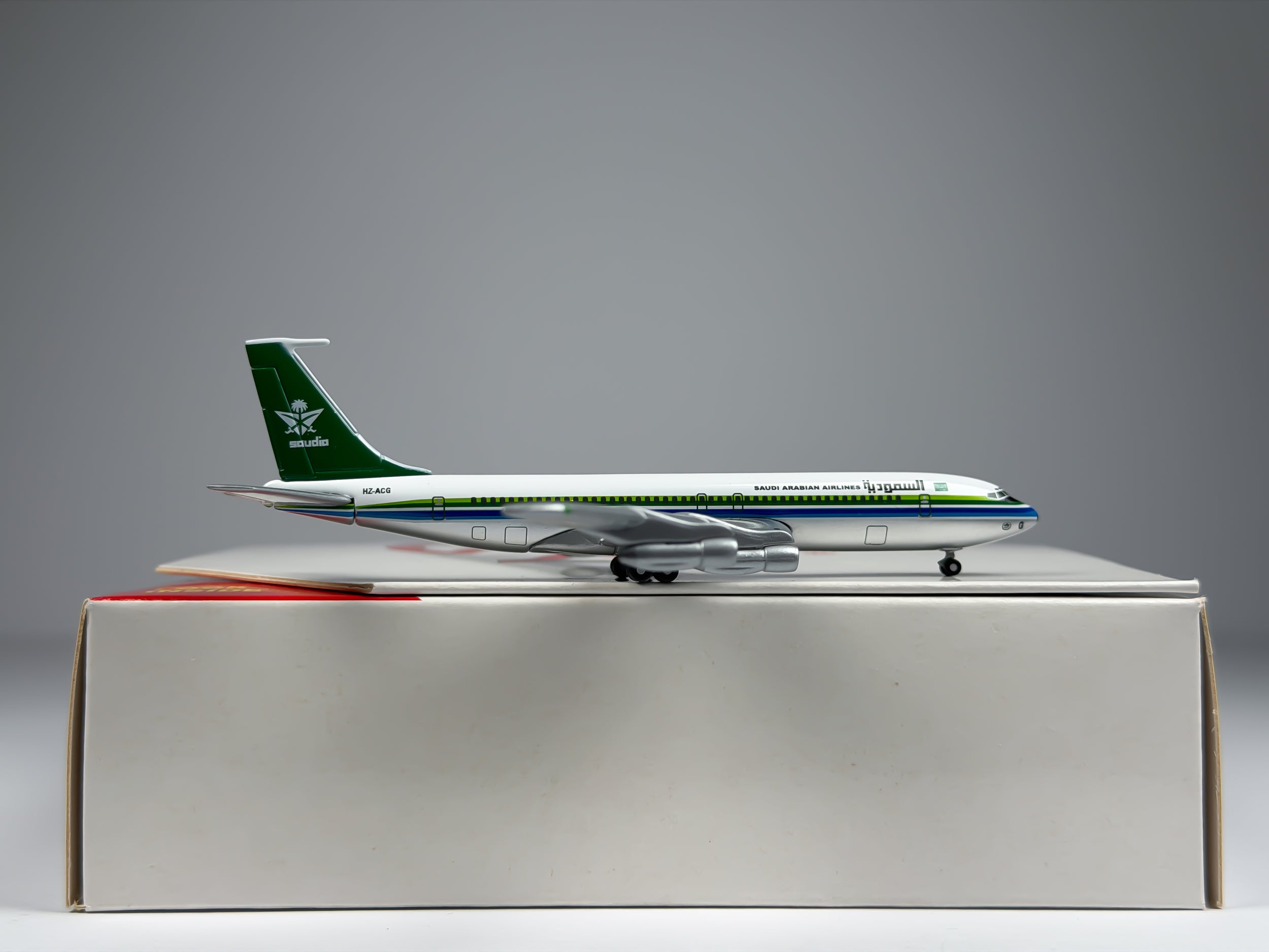 Saudia Boeing 707-300 1:400 Gemini Jets HZ-ACG (GJSVA028)