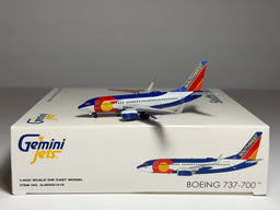 Southwest Airlines Boeing 737-700 1:400 Gemini Jets N230WN (GJSWA1412)