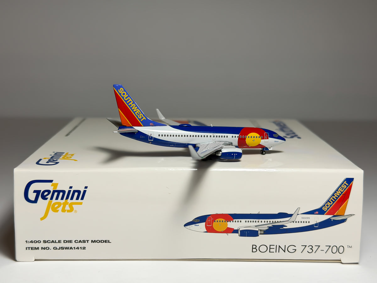 Southwest Airlines Boeing 737-700 1:400 Gemini Jets N230WN (GJSWA1412)