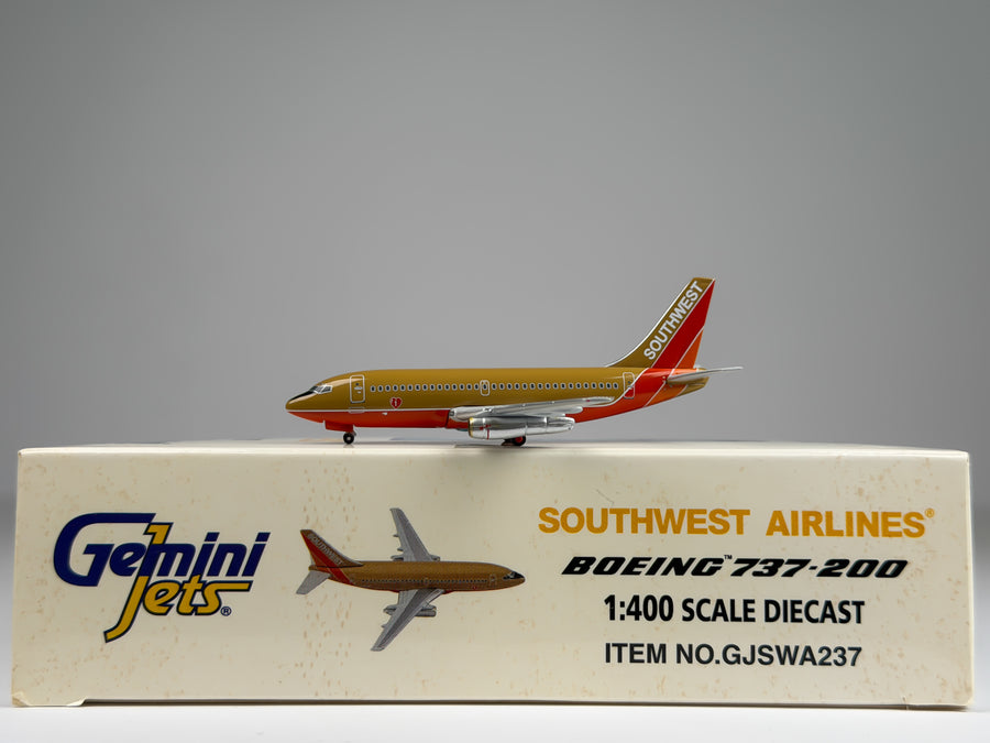 Southwest Airlines Boeing 737-200 1:400 Gemini Jets N93SW (GJSWA237)