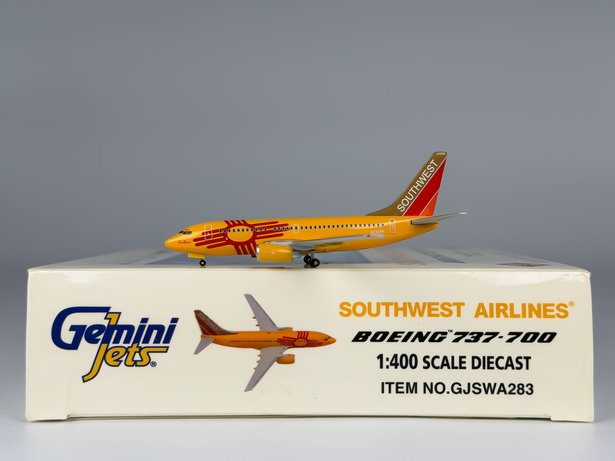 Southwest Airlines Boeing 737-700 1:400 Gemini Jets N781WN (GJSWA283)