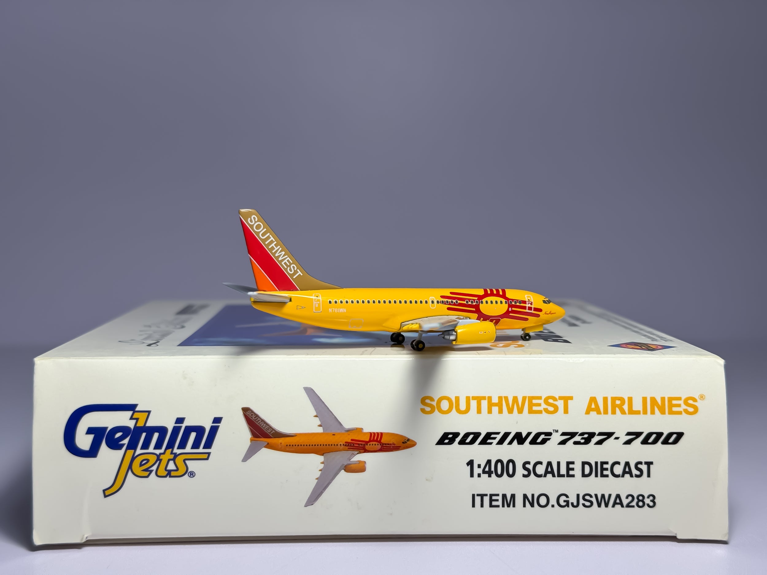 Southwest Airlines Boeing 737-700 1:400 Gemini Jets N781WN (GJSWA283)