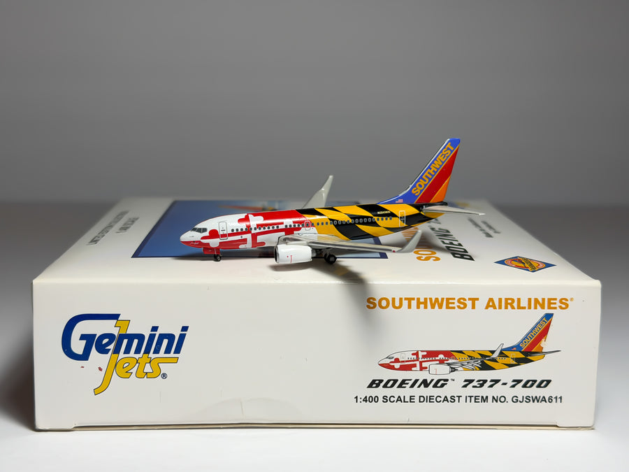 Southwest Airlines Boeing 737-700 1:400 Gemini Jets N214WN (GJSWA611)