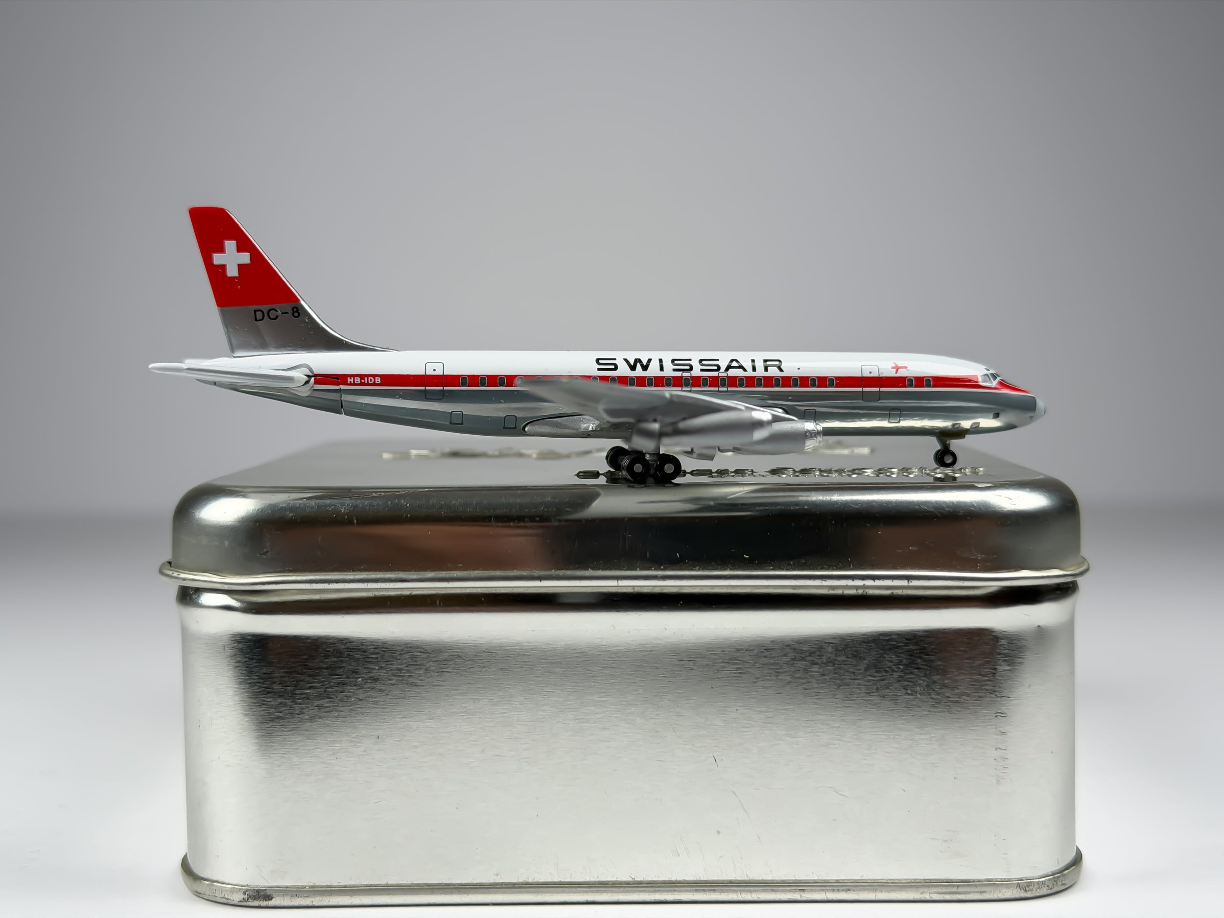 Swissair Douglas DC-8-30 1:400 Gemini Jets HB-IDB (GJSWR268B)