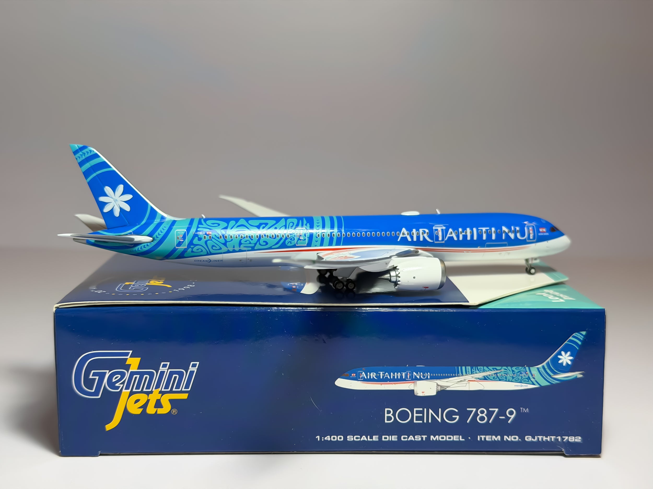 Air Tahiti Nui Boeing 787-9 1:400 Gemini Jets F-ONUI (GJTHT1782)
