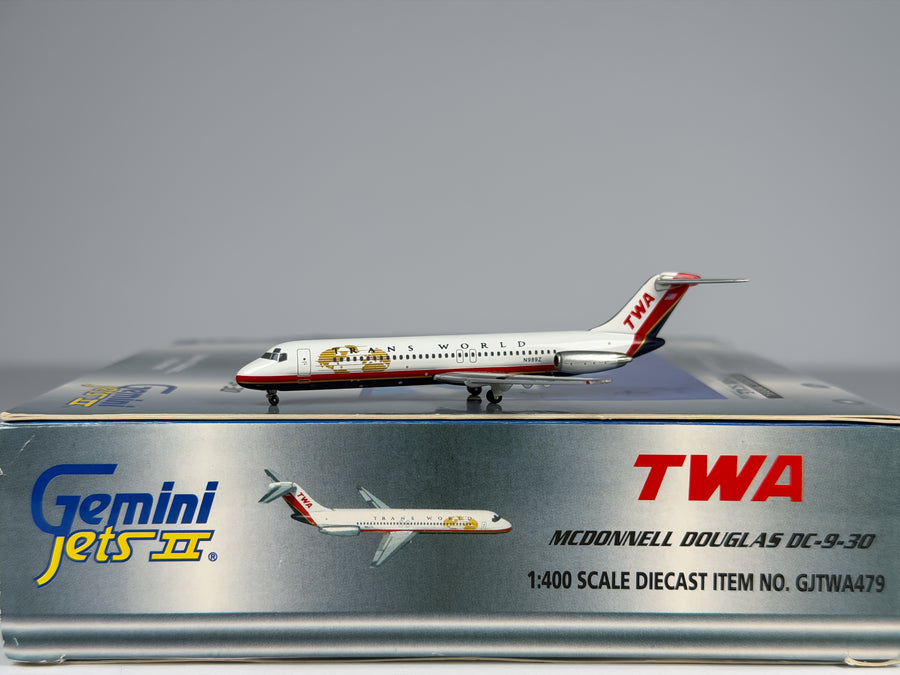 Trans World Airlines (TWA) Douglas DC-9-30 1:400 Gemini Jets N989Z (GJTWA479)