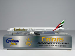 Emirates Boeing 777-300 1:400 Gemini Jets A6-EMM (GJUAE087)