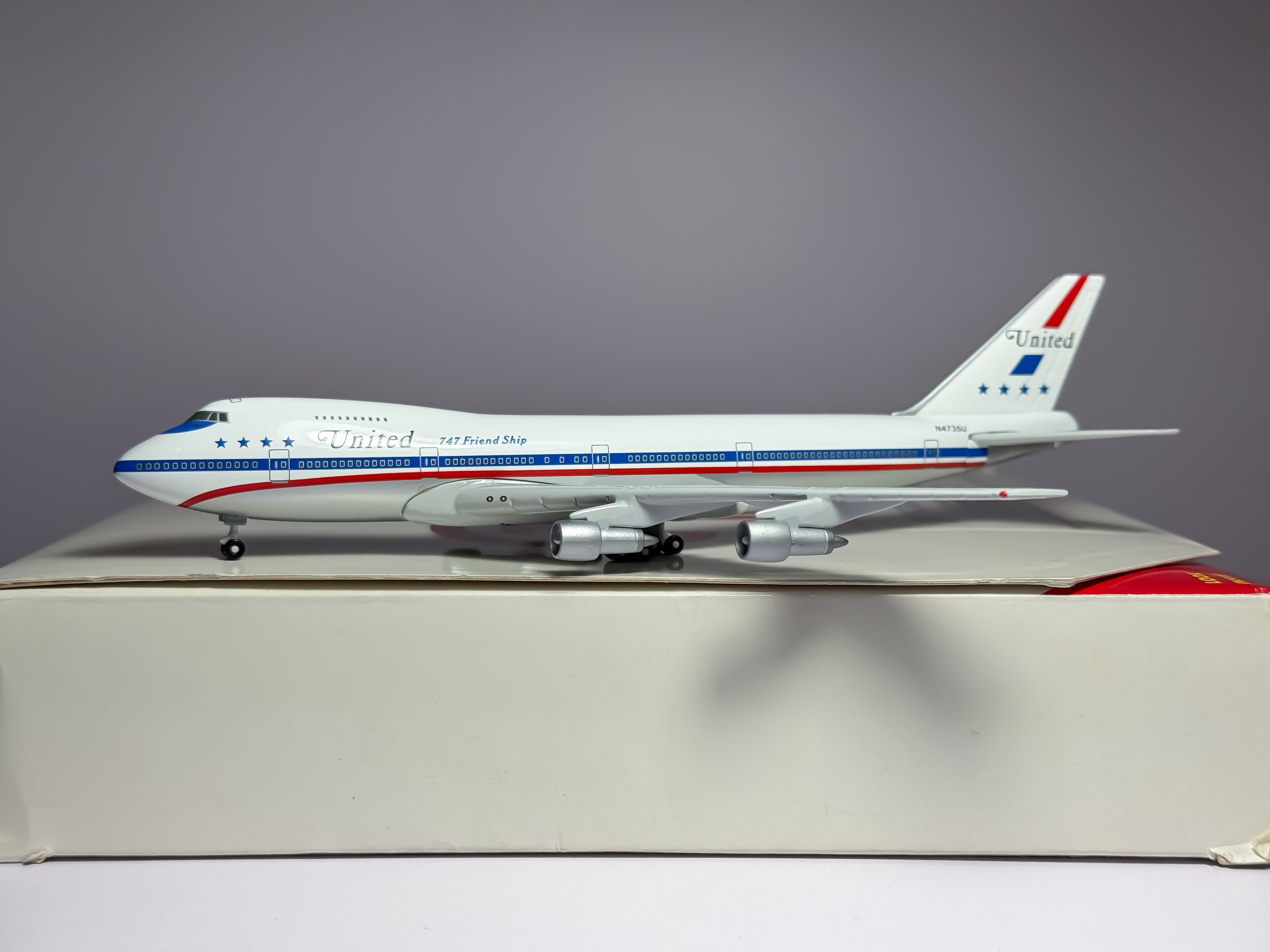 United Airlines Boeing 747-100 1:400 Gemini Jets N4735U (GJUAL045)